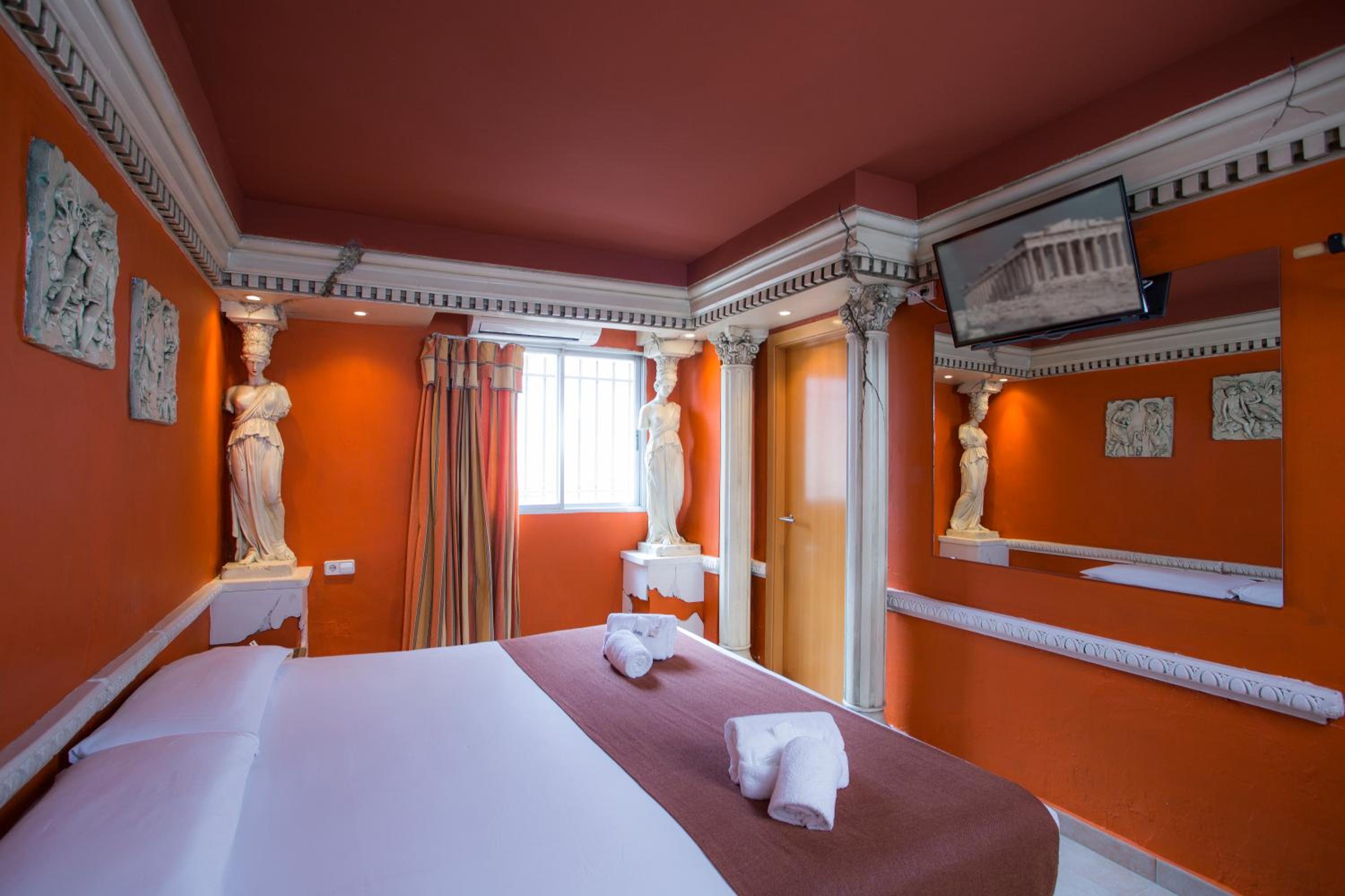 Casual Civilizaciones Valencia by Casual Hoteles en Valencia — hotel room