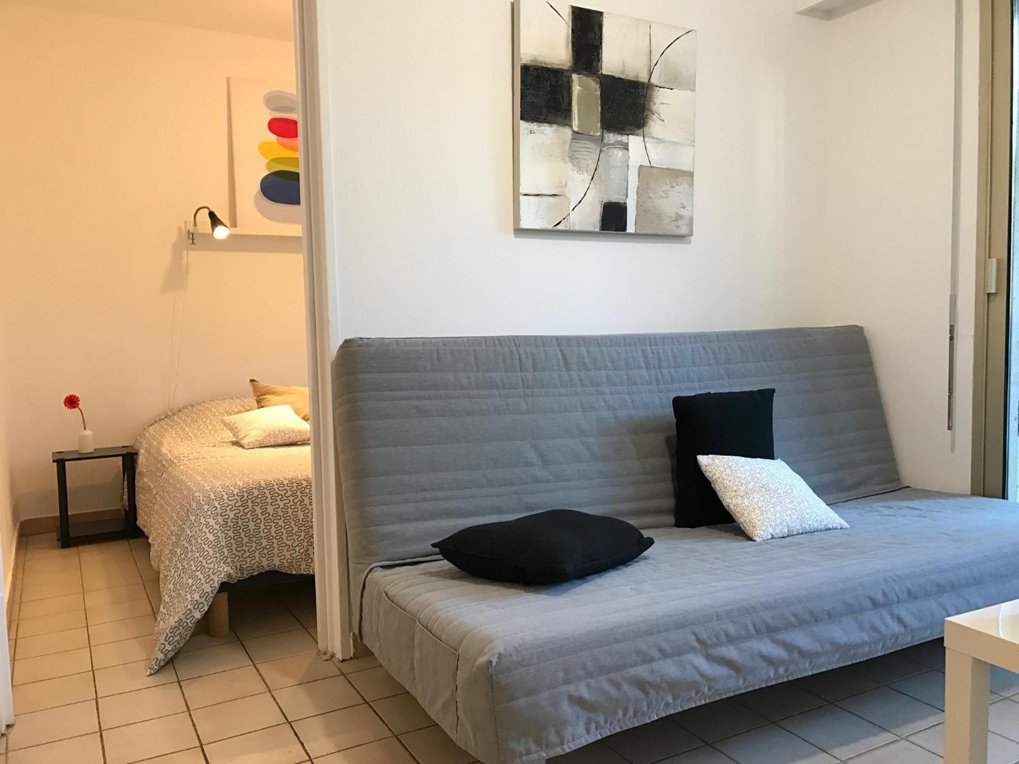 Appartement calme, clim, patio XXL, piscine&parking