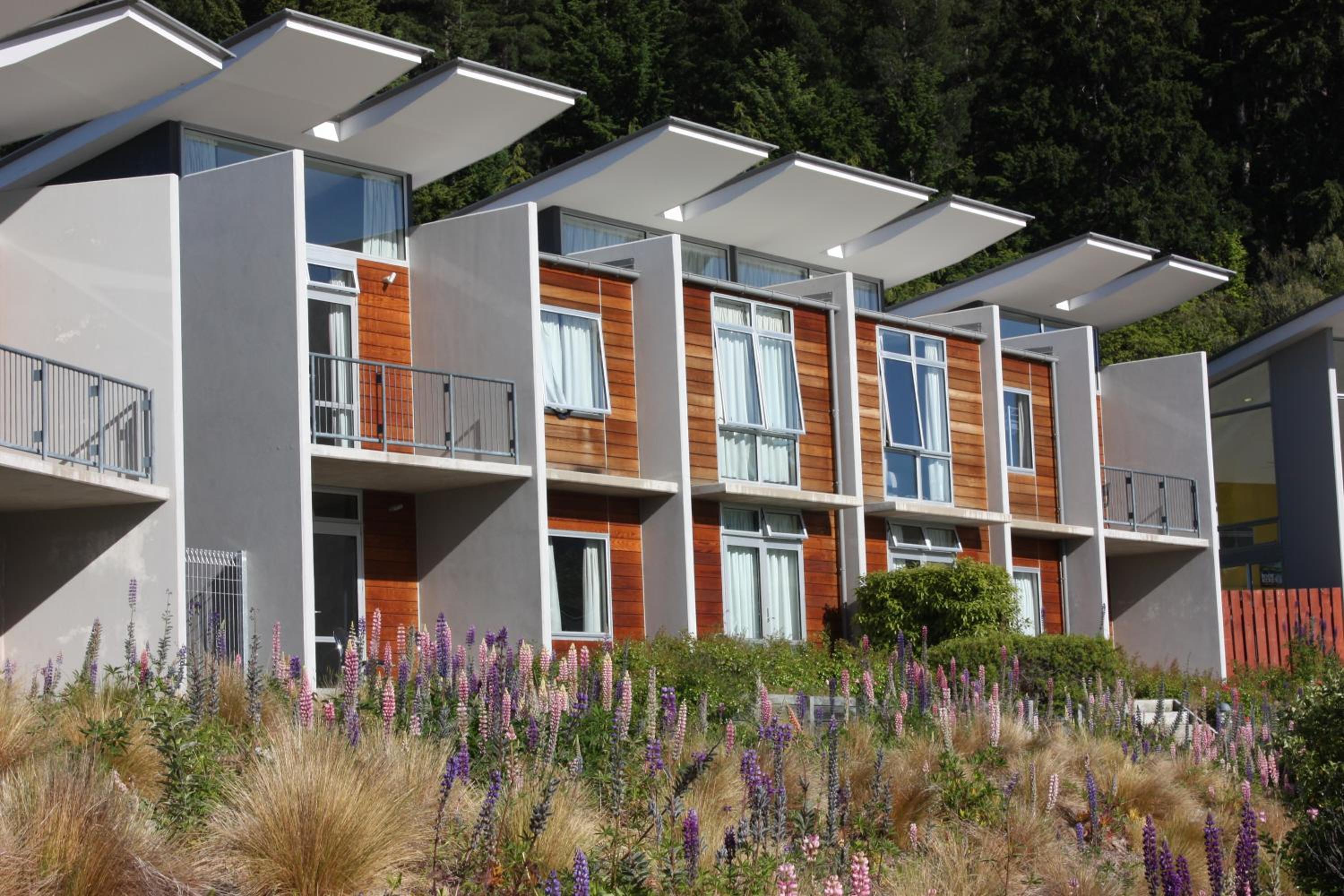 Hampshire Holiday Parks - Queenstown Lakeview view 4