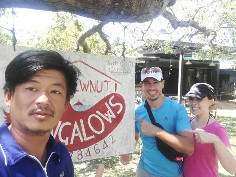 Cashew Nut Bungalow, Ko Mook