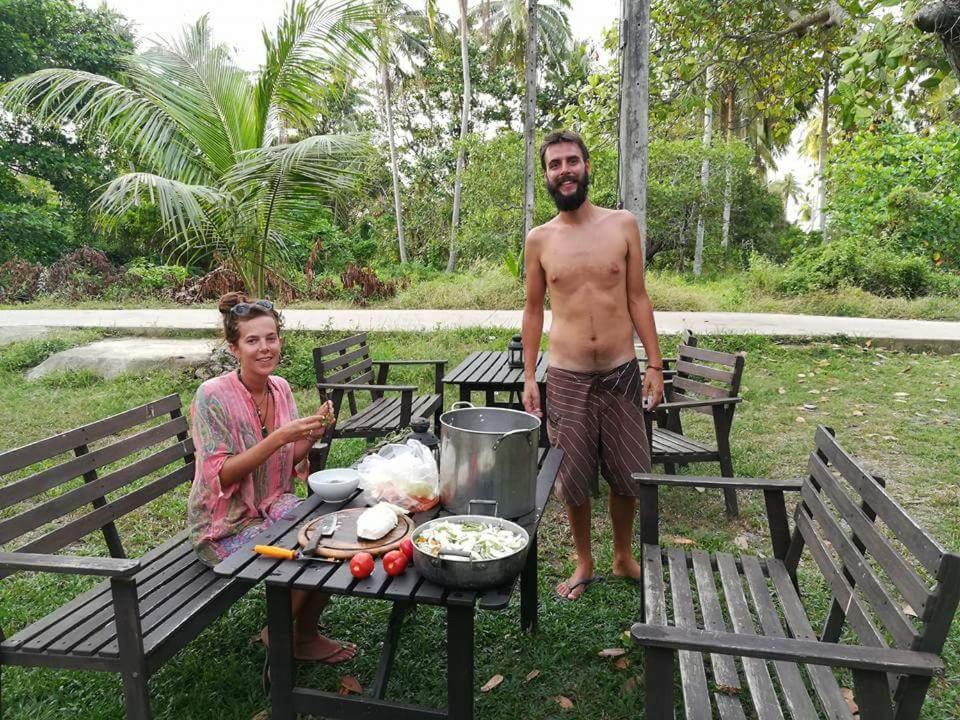 Cashew Nut Bungalow, Ko Mook