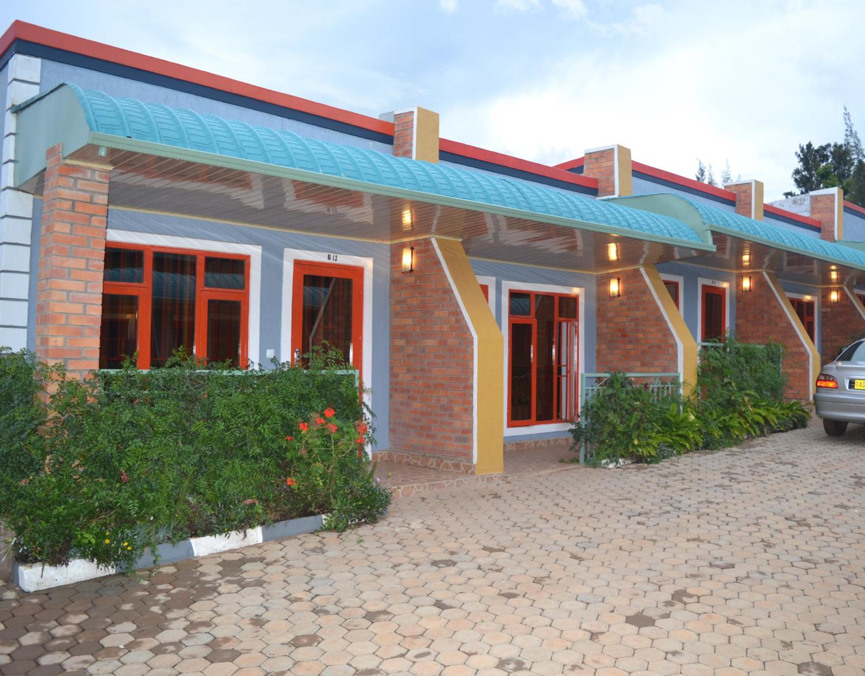 Wailers Lodge