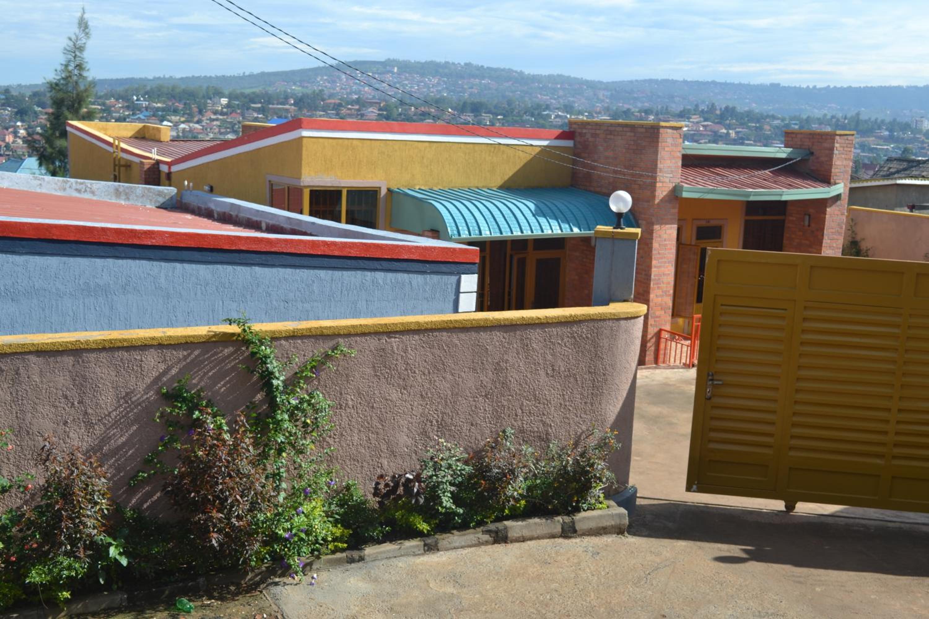Wailers Lodge