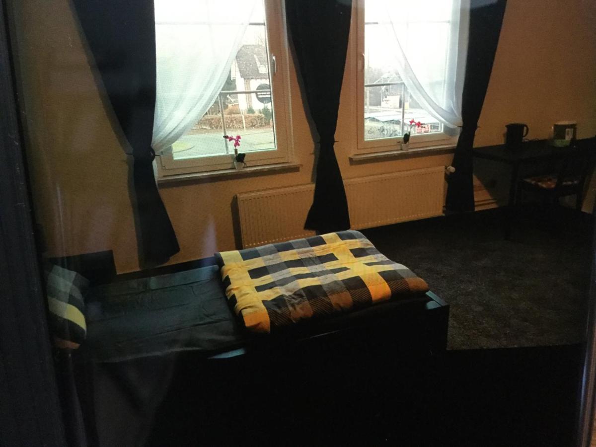 Photo 19