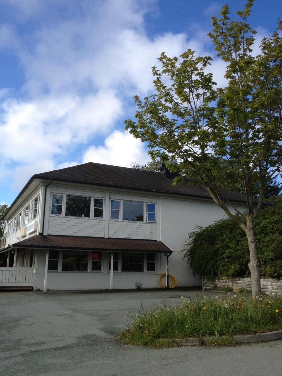 Brekstad Gjestehus AS