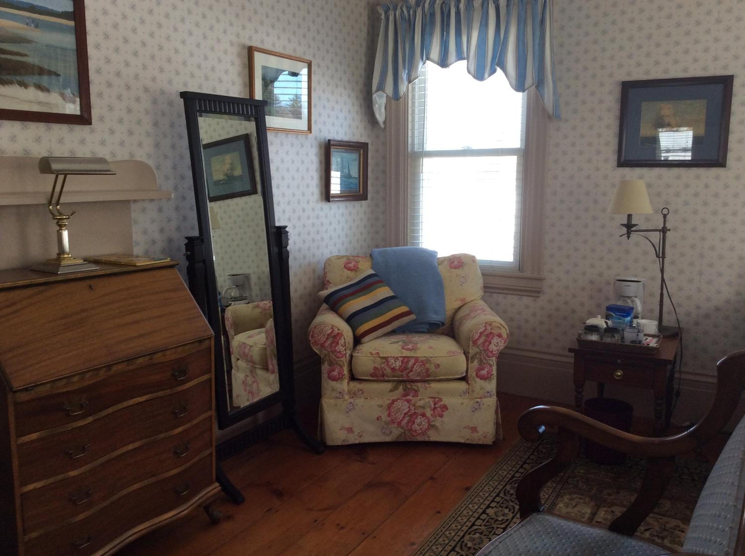 Clary Lake Bed and Breakfast