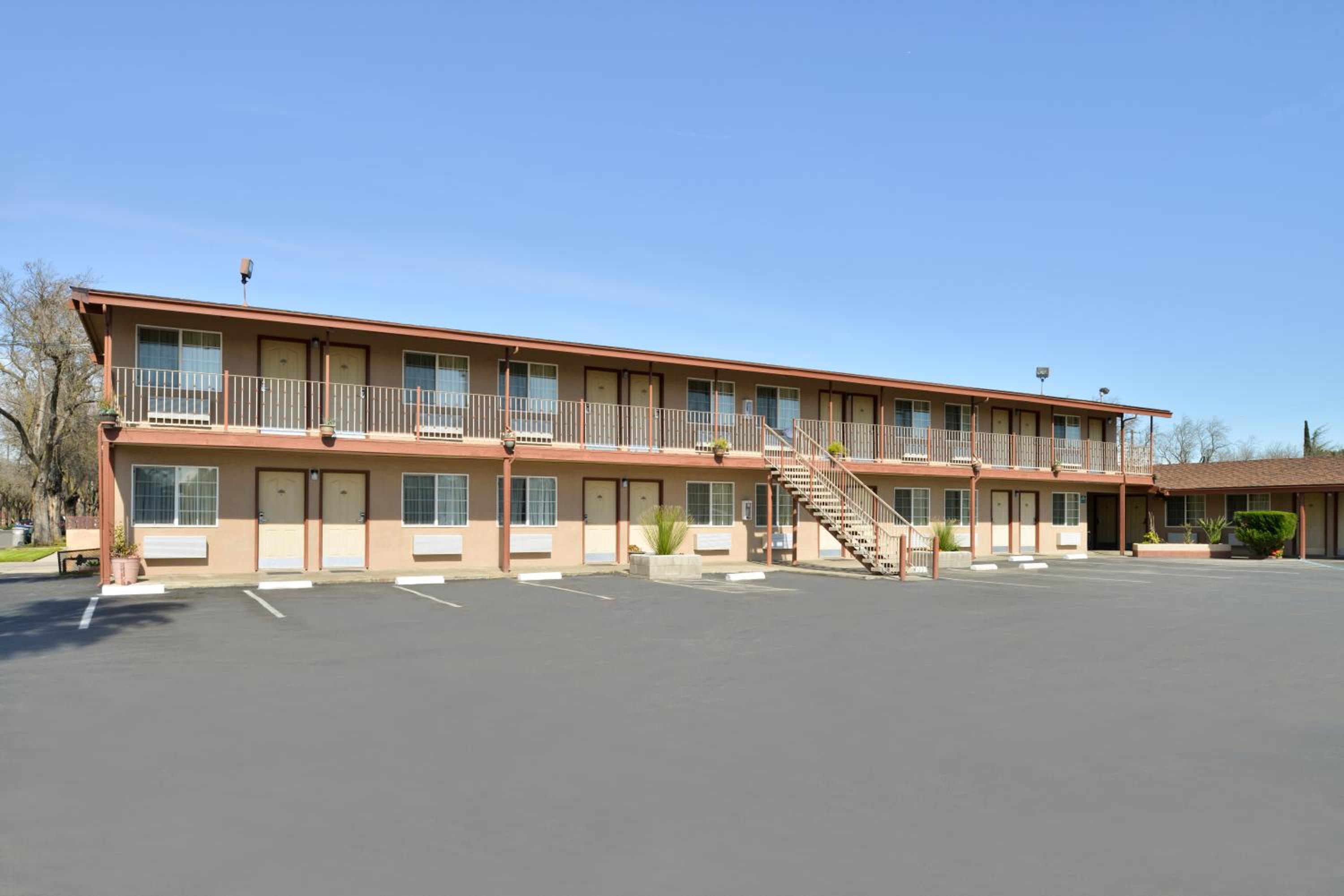 Los Banos Vacations - Americas Best Value Inn Los Banos - Property Image 5