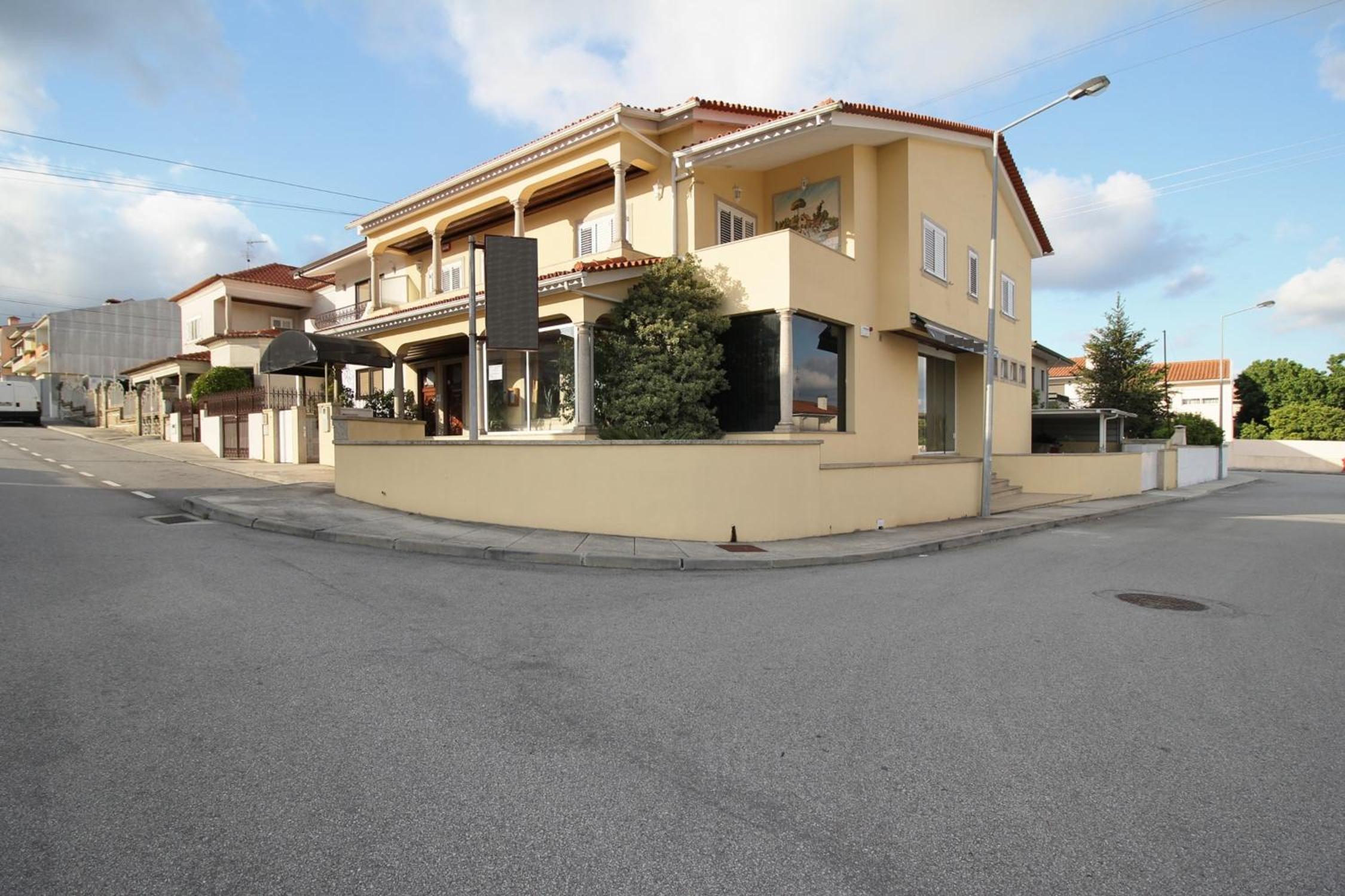 Hotel Colina do Ave Alojamento Local