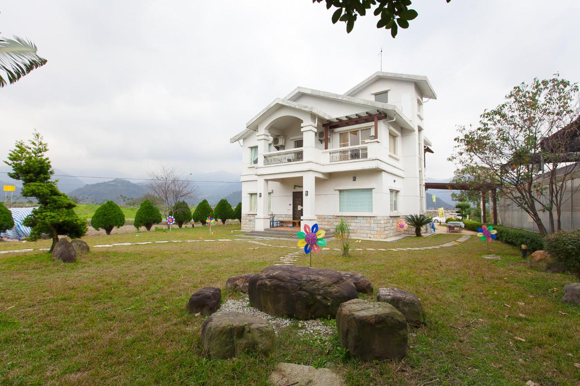 Star House