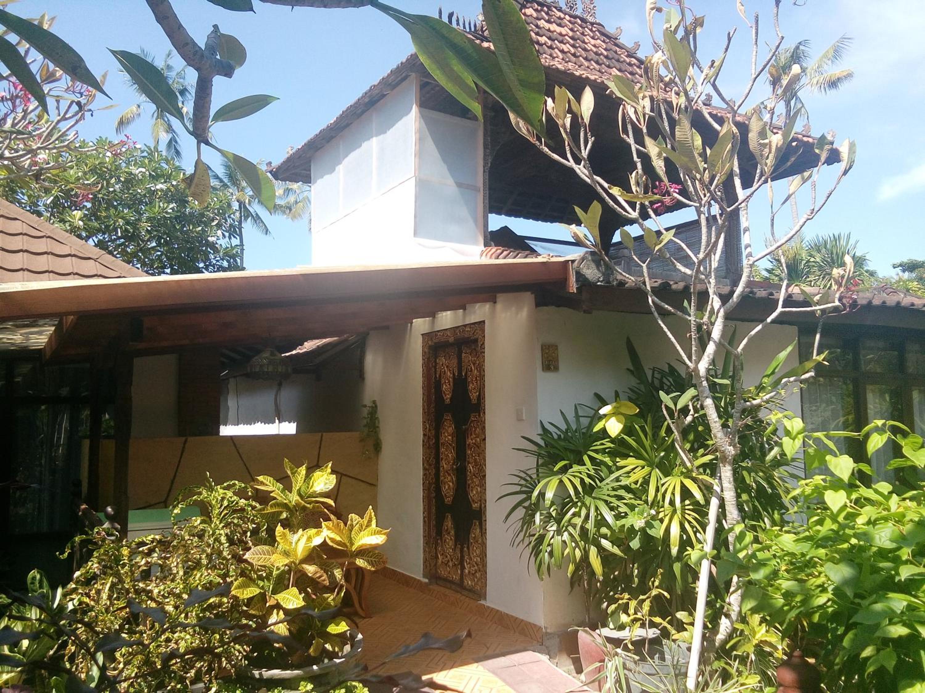 Gazebo Beach Hotel