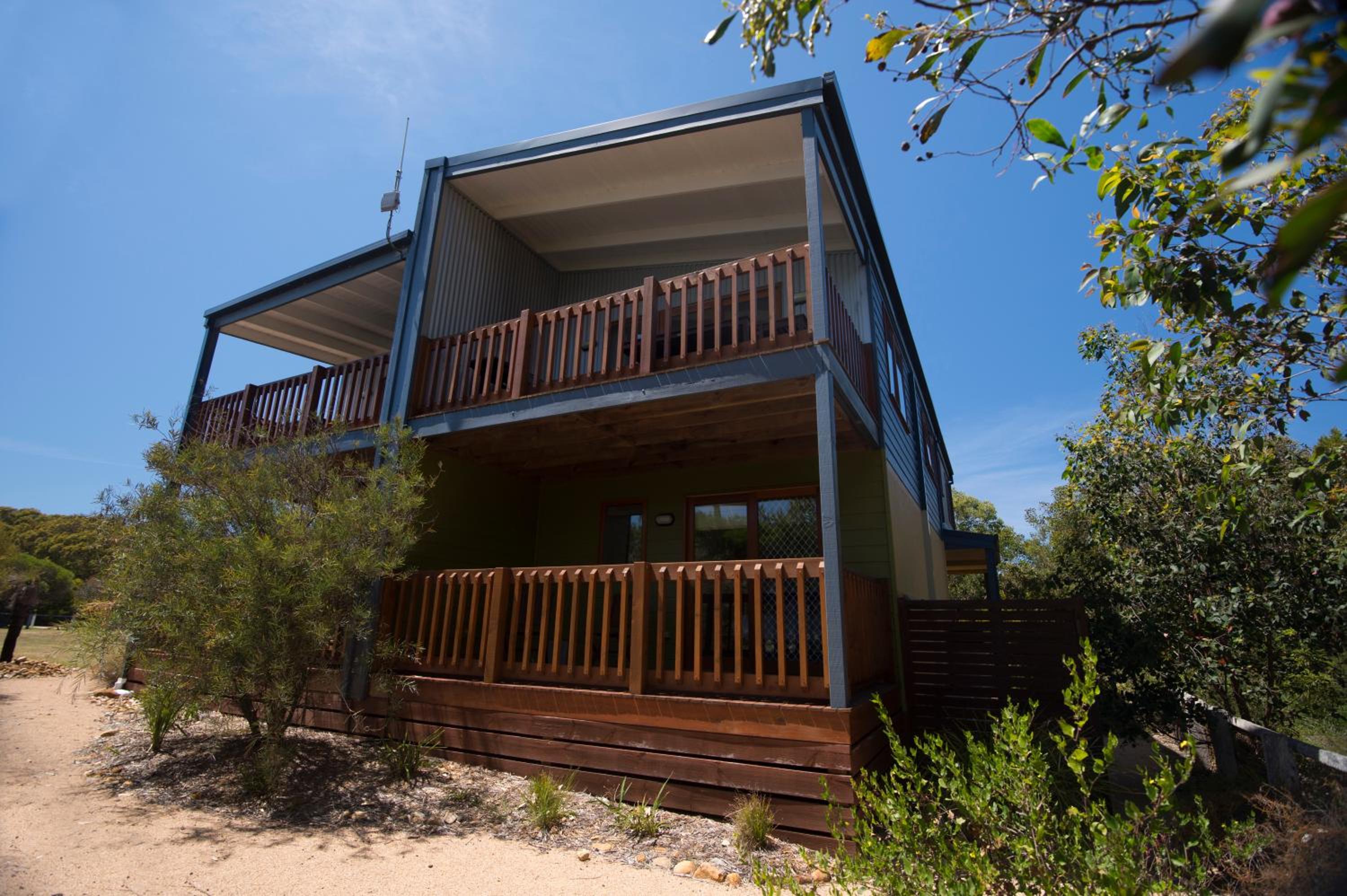 The Lakes Beachfront Holiday Park