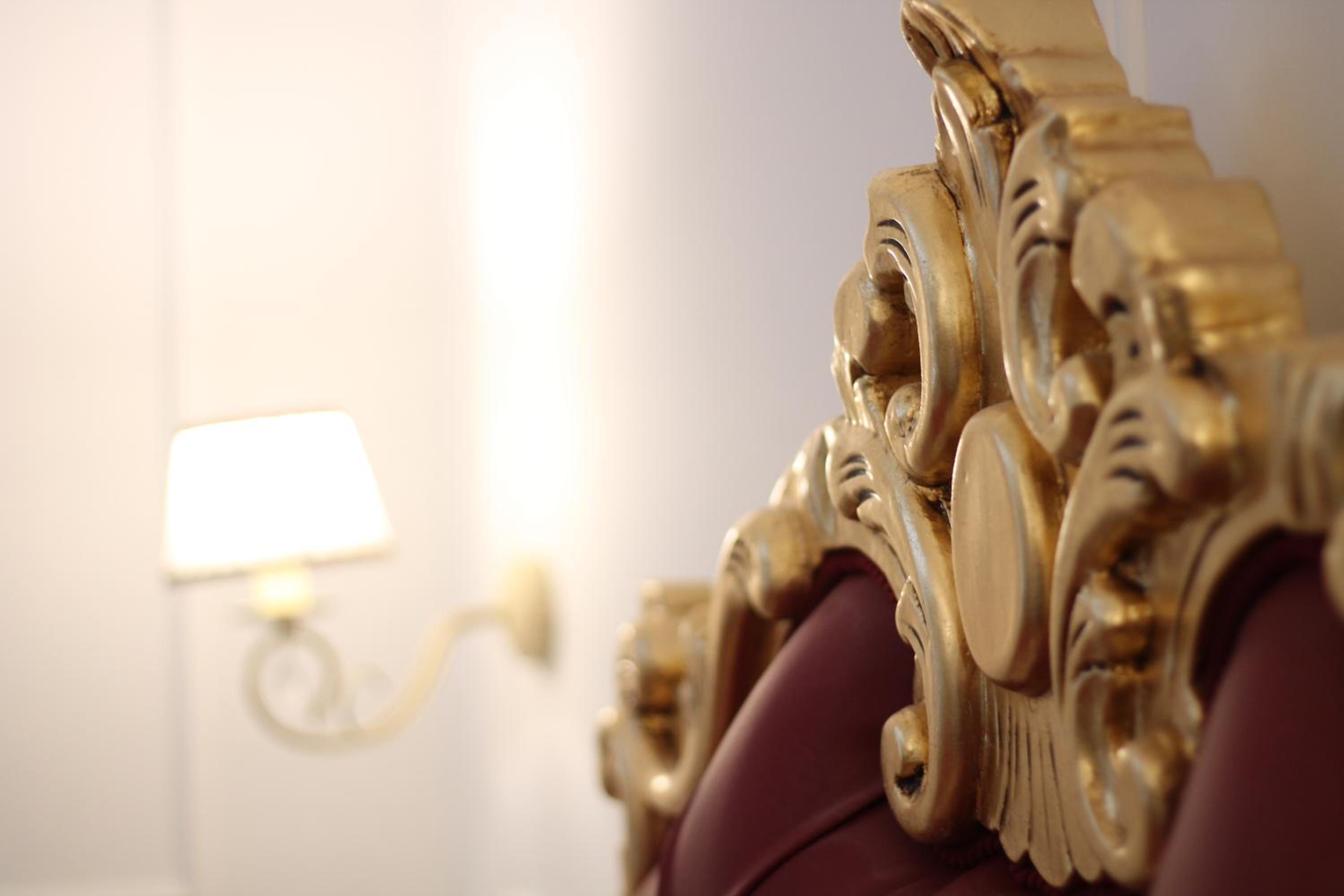 DONNA LUCREZIA b&b Boutique Hotel Style - RELAX & BUSINESS STAY