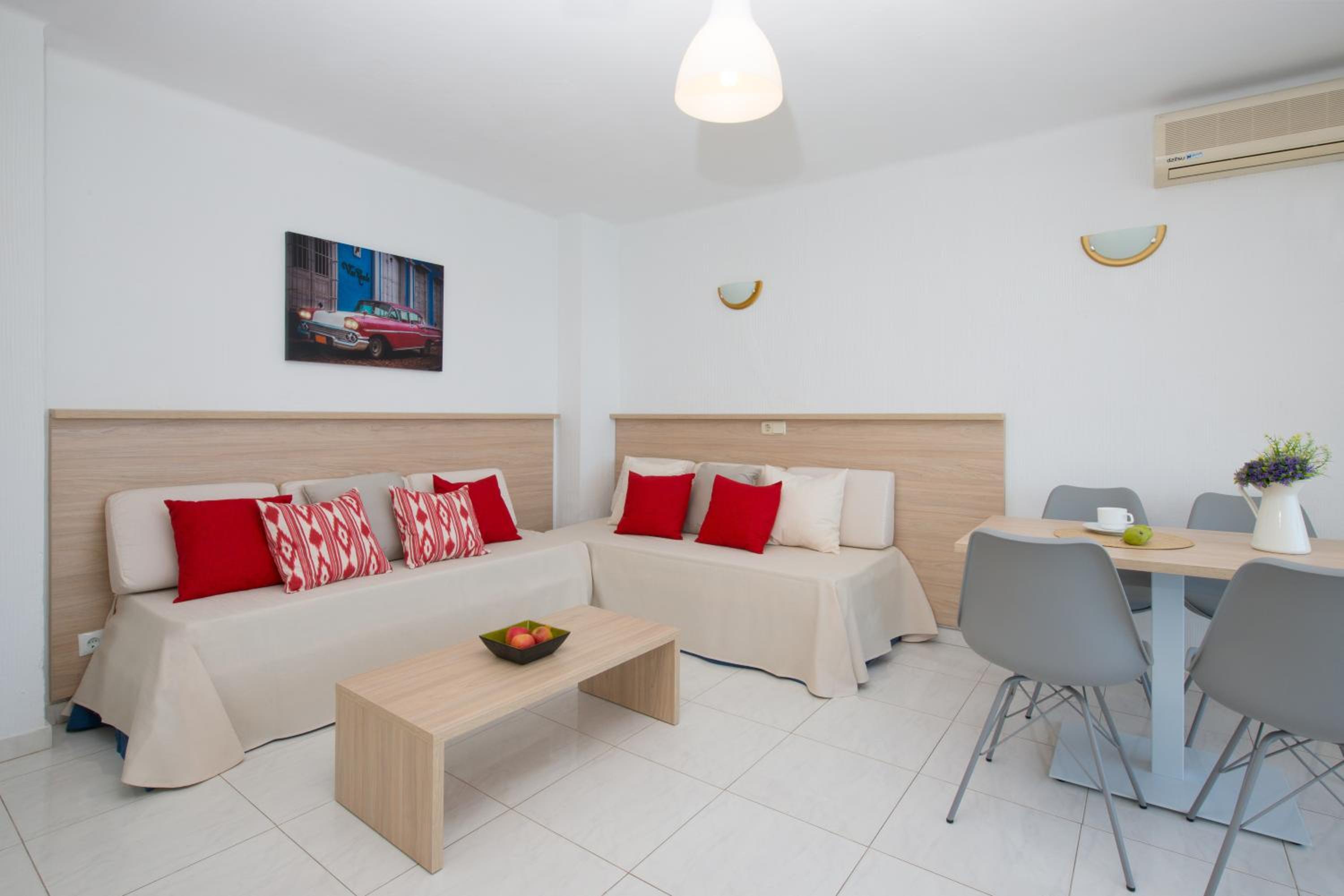 Apartamentos Calablanca