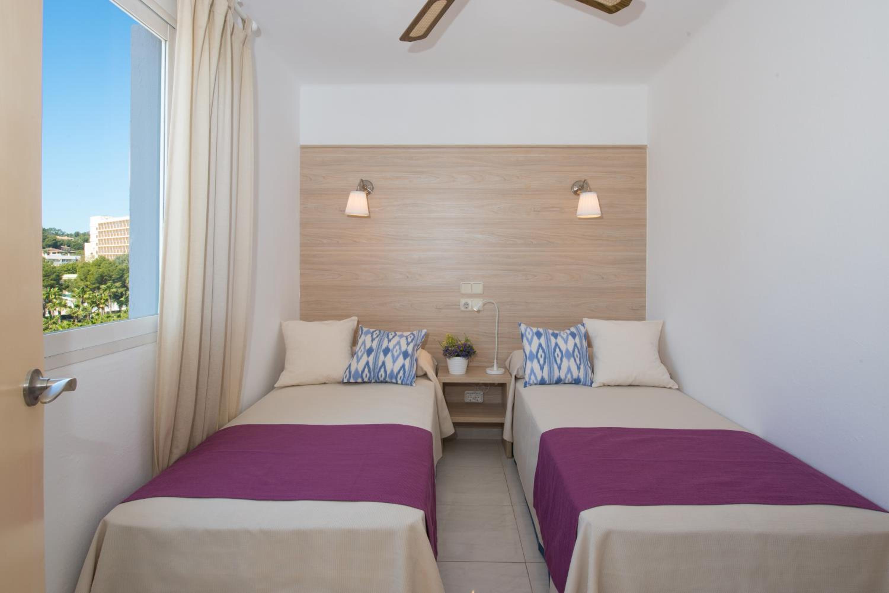 Apartamentos Calablanca