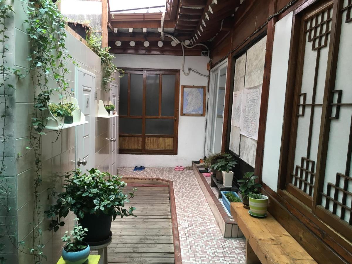 iCOS Guesthouse 1 for Female - Hostel 14