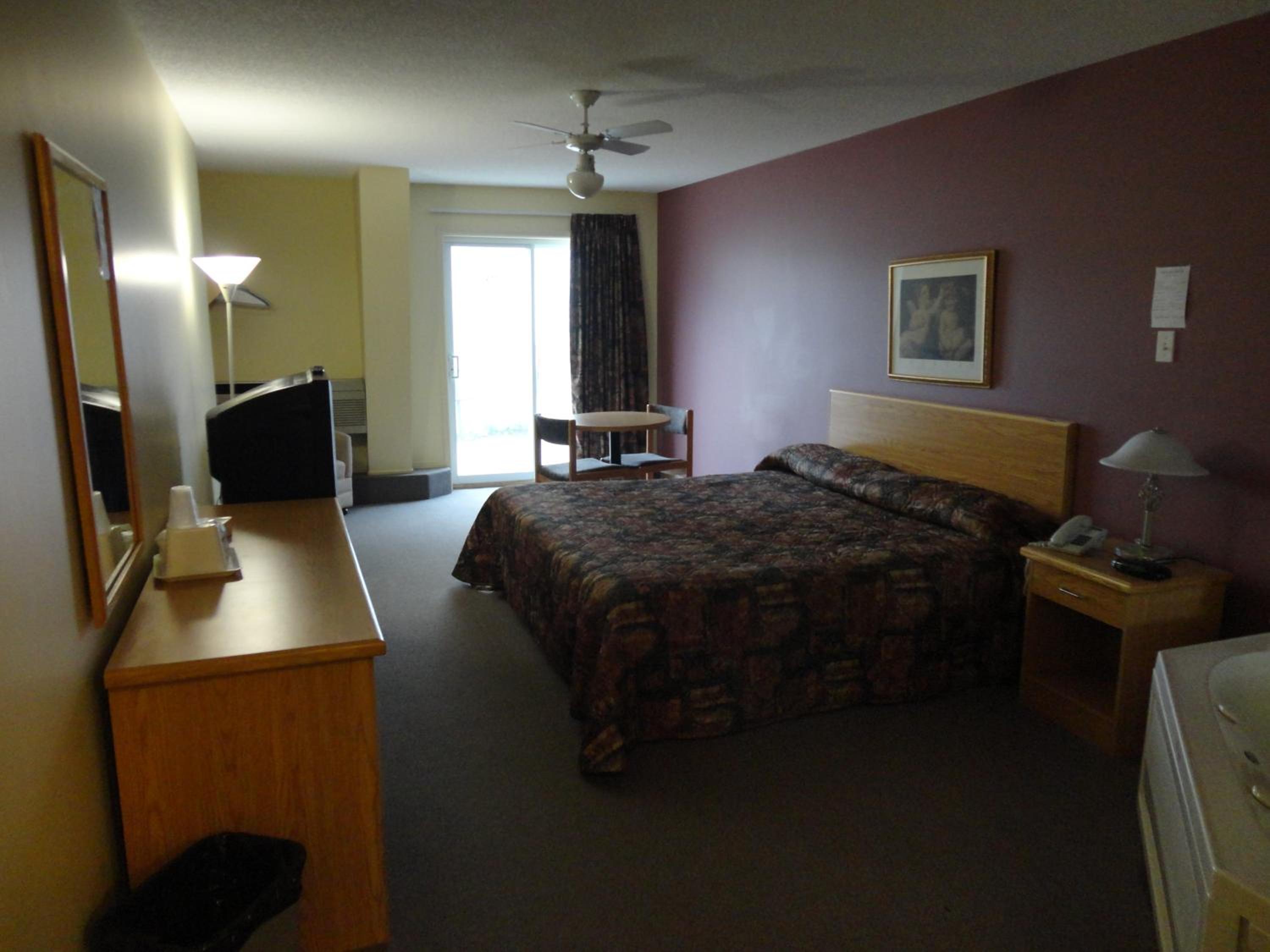 Canadas Best Value Inn Kapuskasing