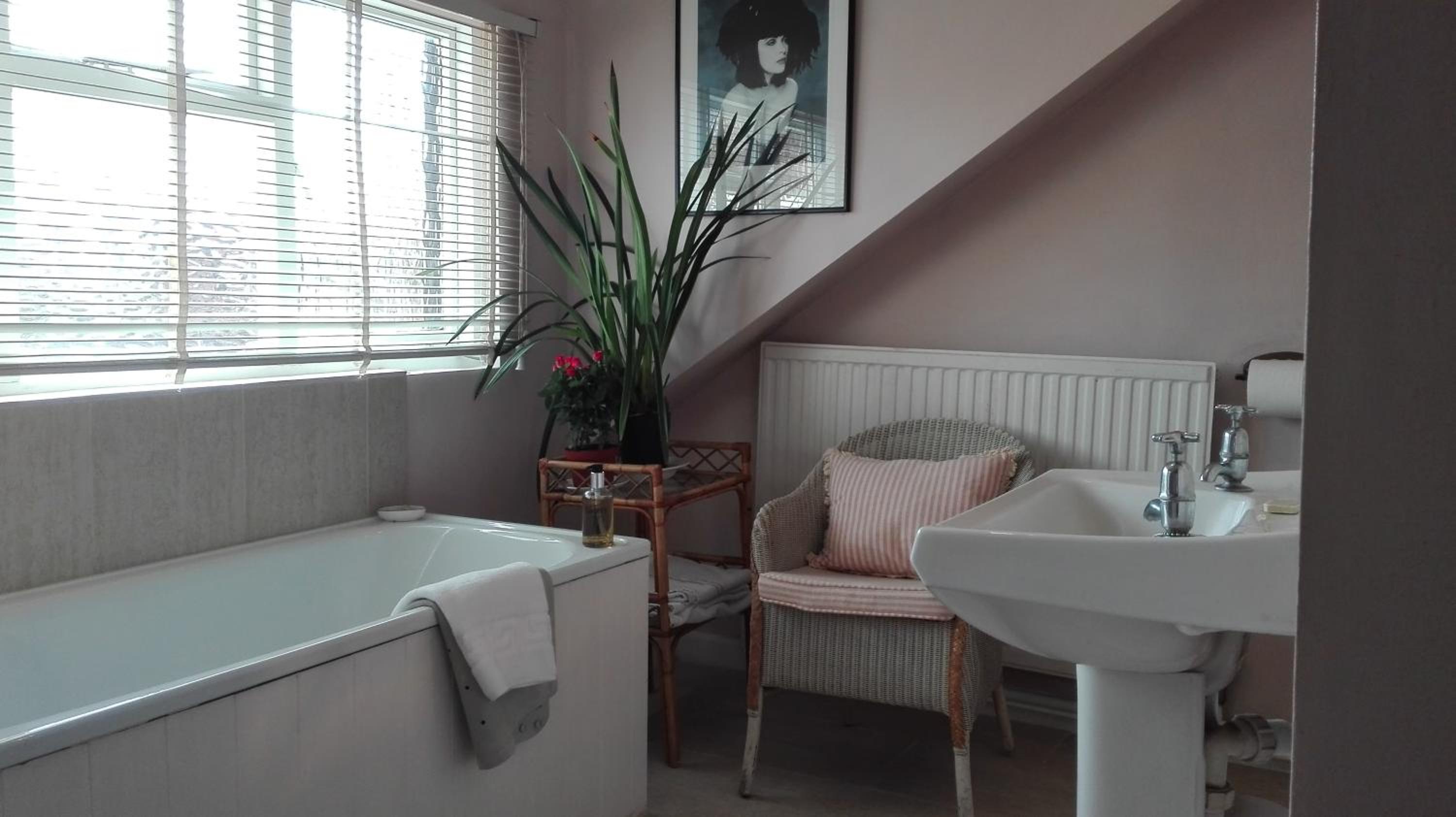 Marlborough Vacations - The Merlin - Property Image 6