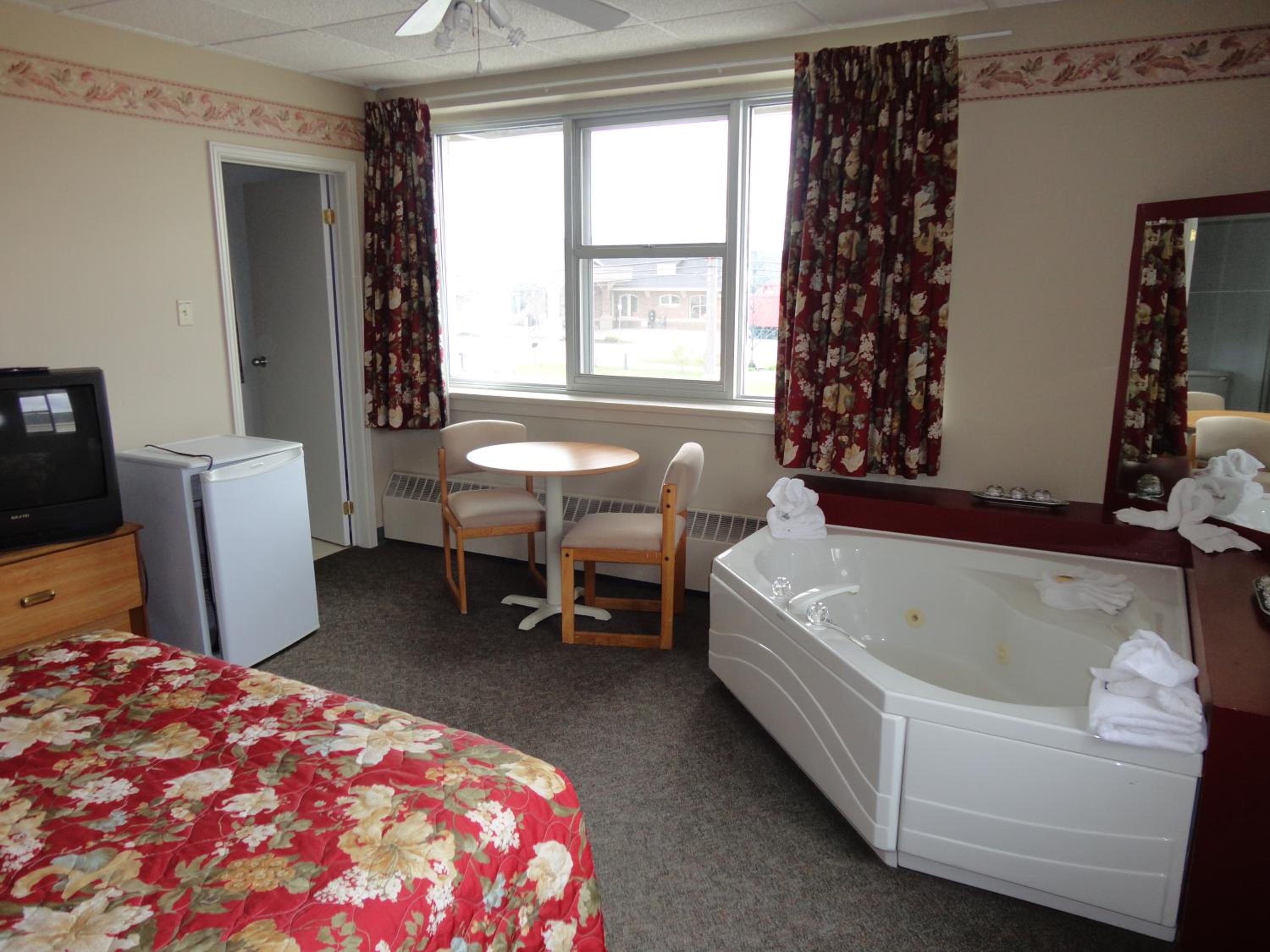 Canadas Best Value Inn Kapuskasing