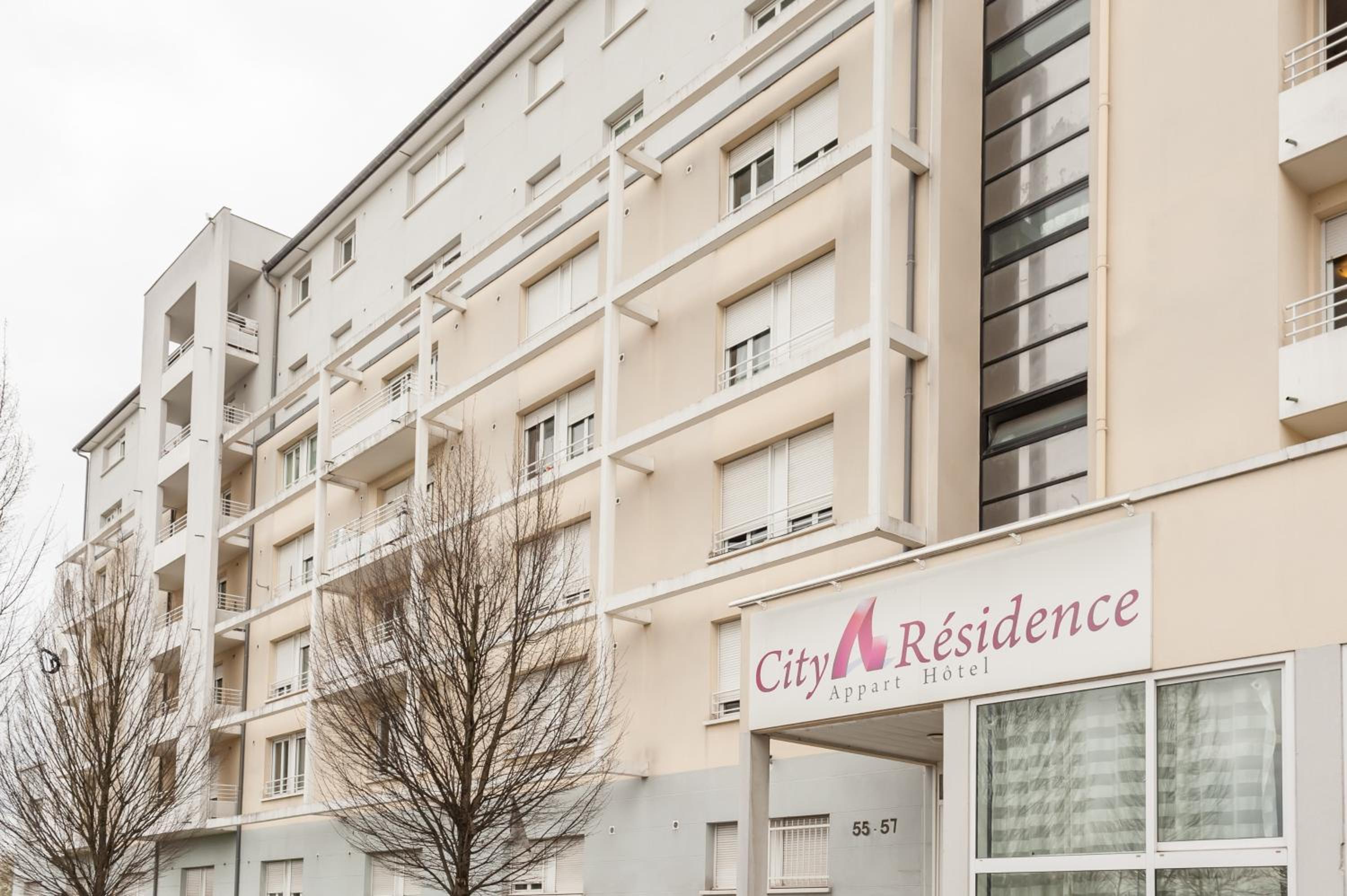 Chelles Vacations - City Residence Chelles - Property Image 11