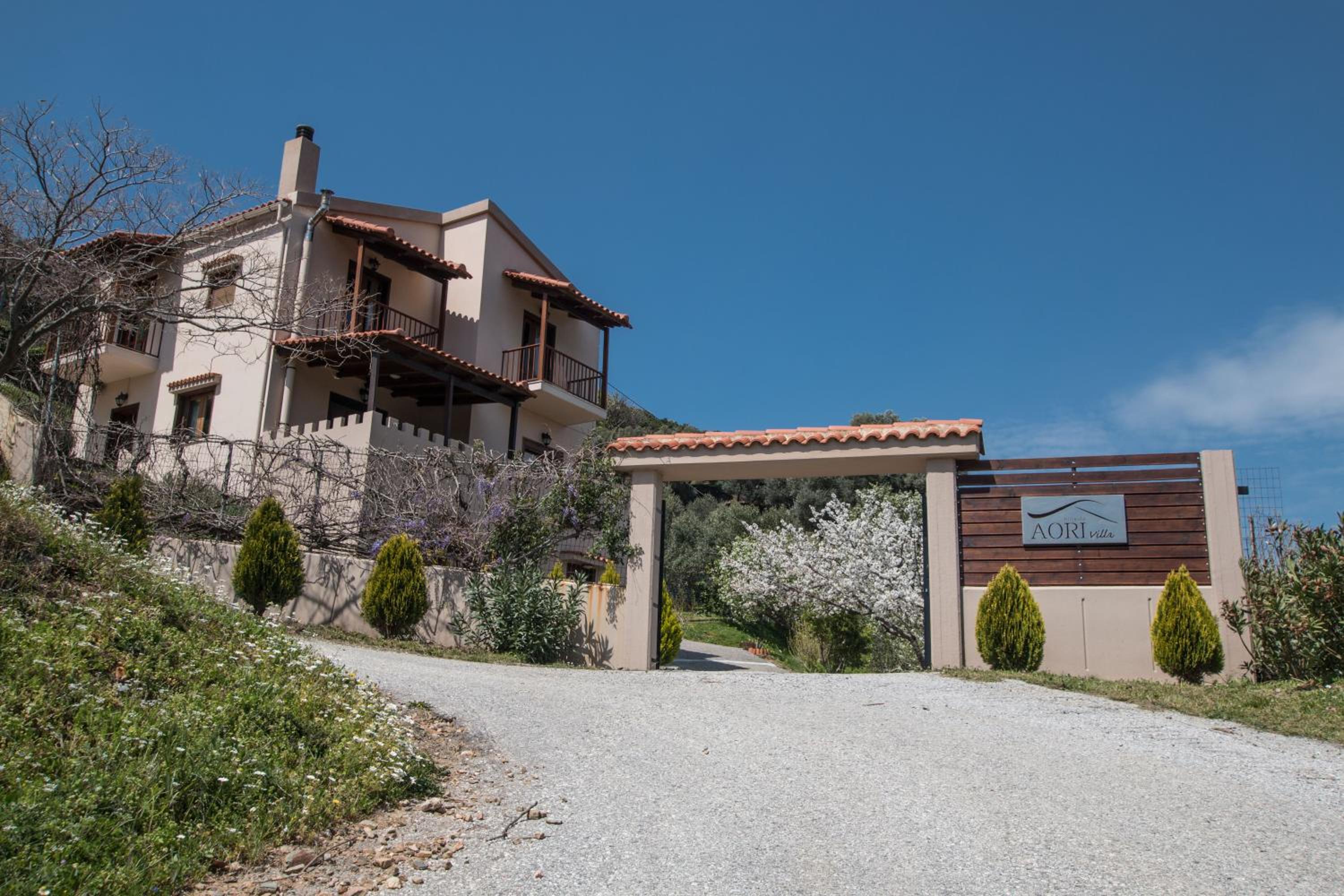 Aori Hillside Villa