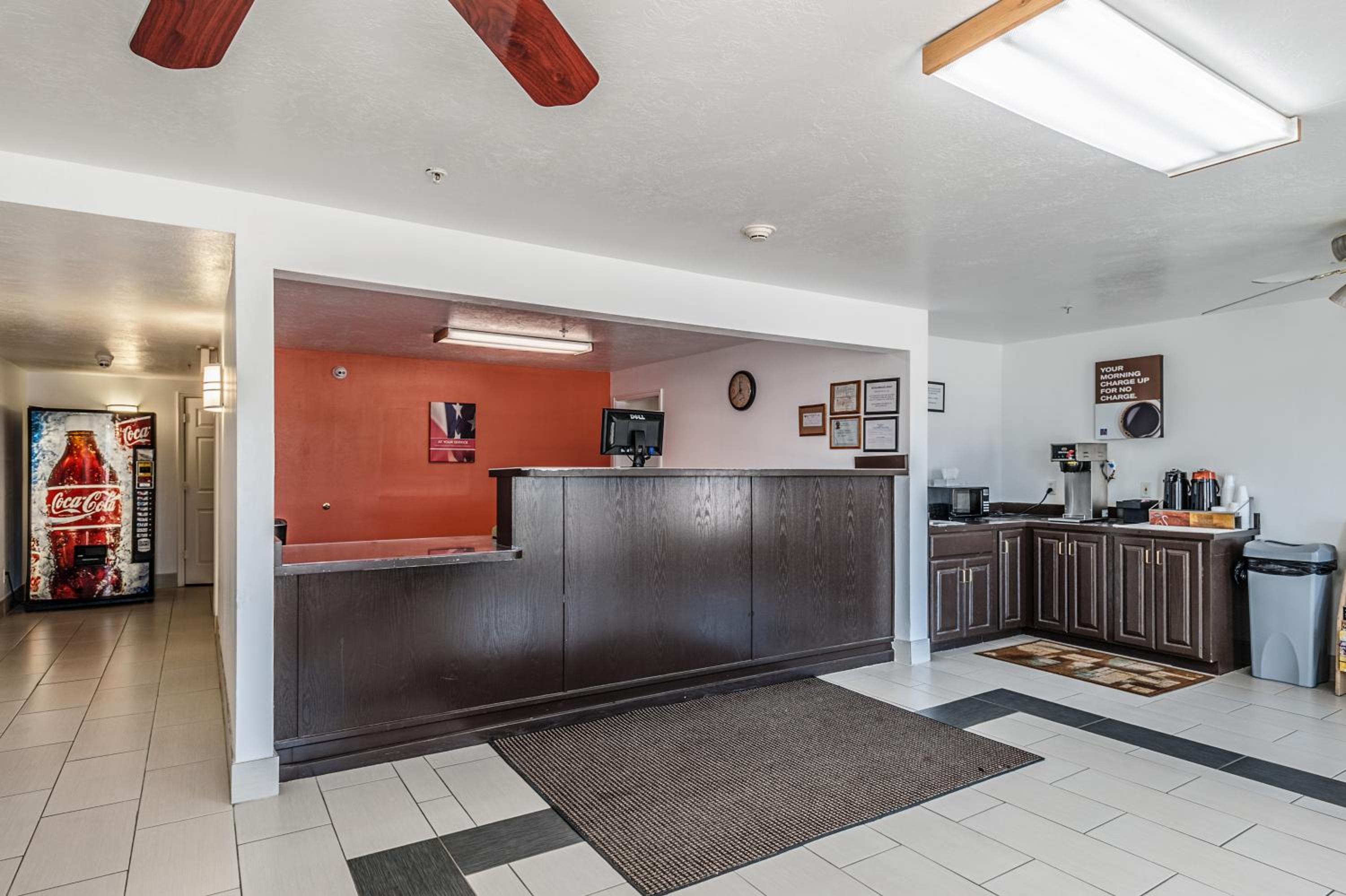 Beaver Vacations - Motel 6-Beaver, UT - Property Image 4
