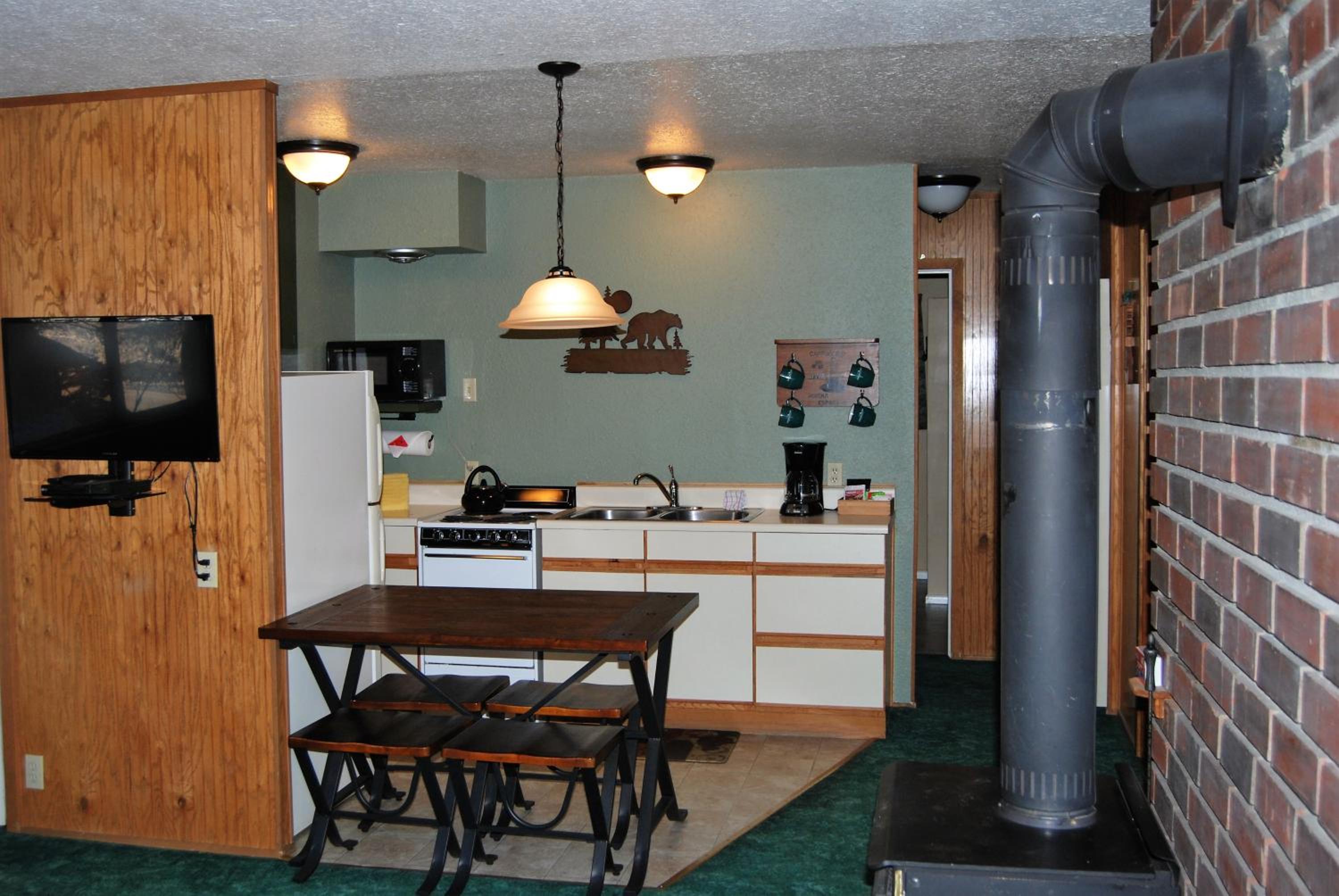 Edelweiss Lodge
