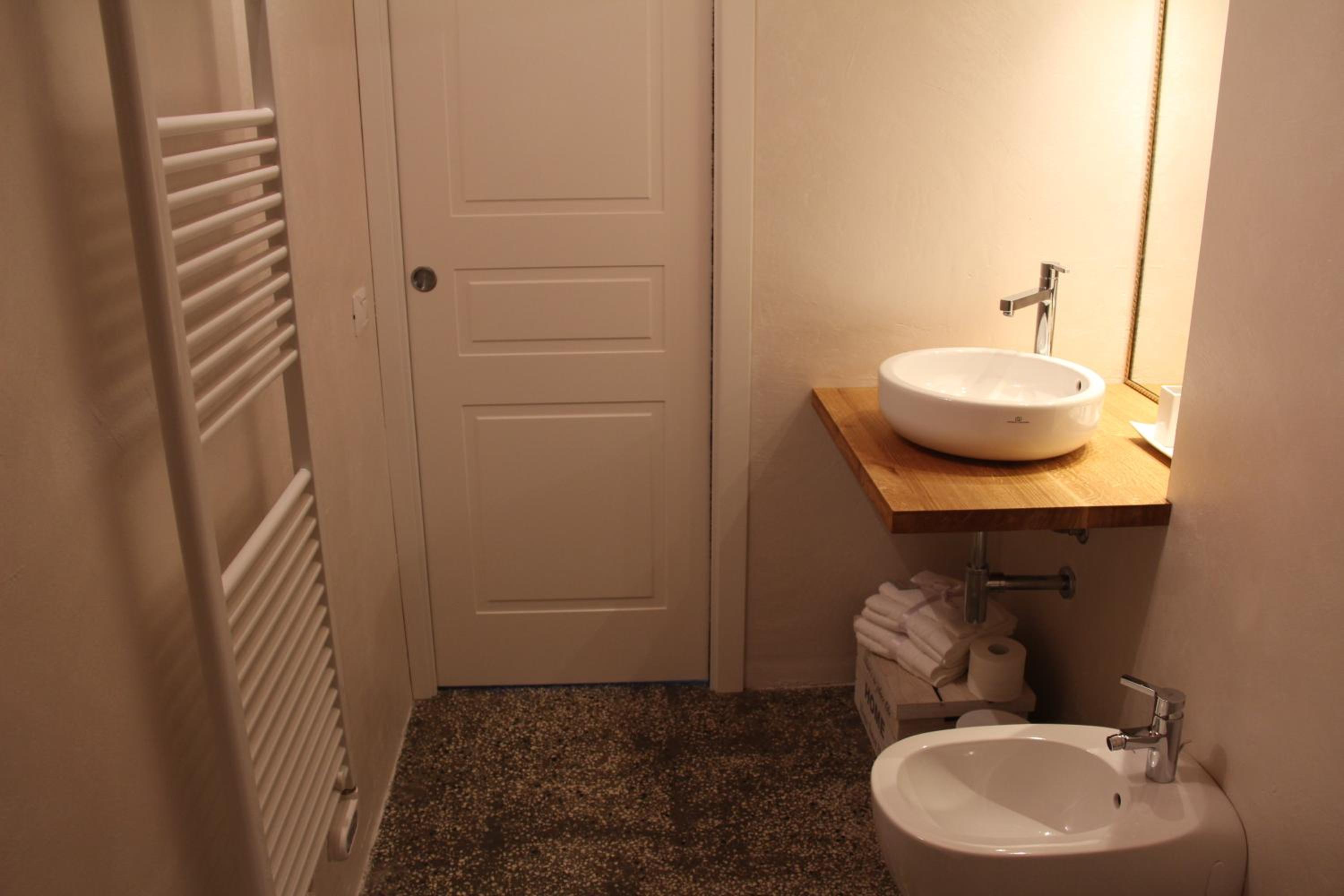 Photo 38