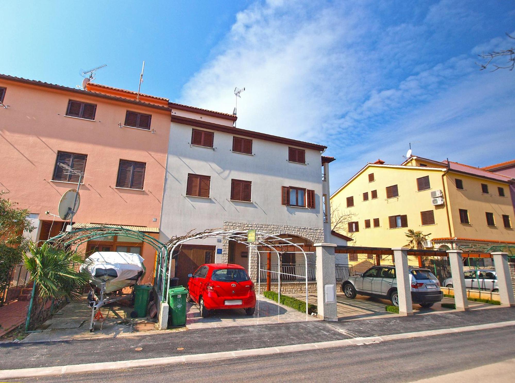 Apartments Mira 1293