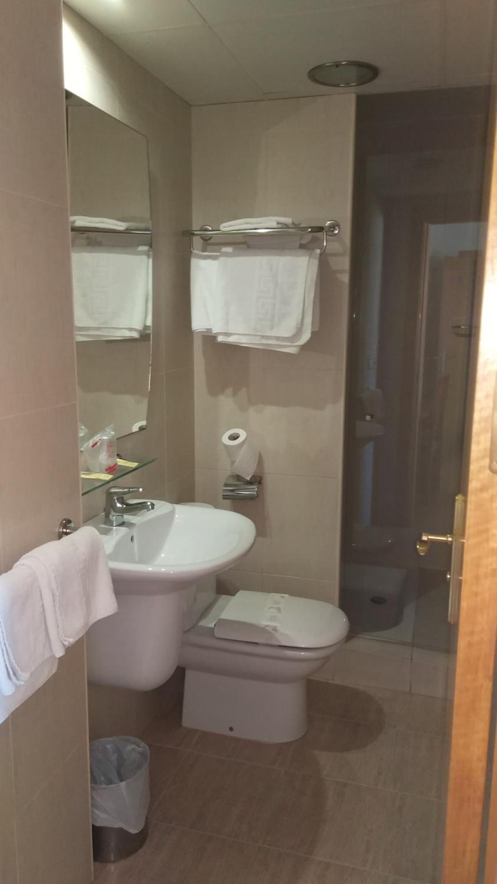 Hostal Mediterraneo