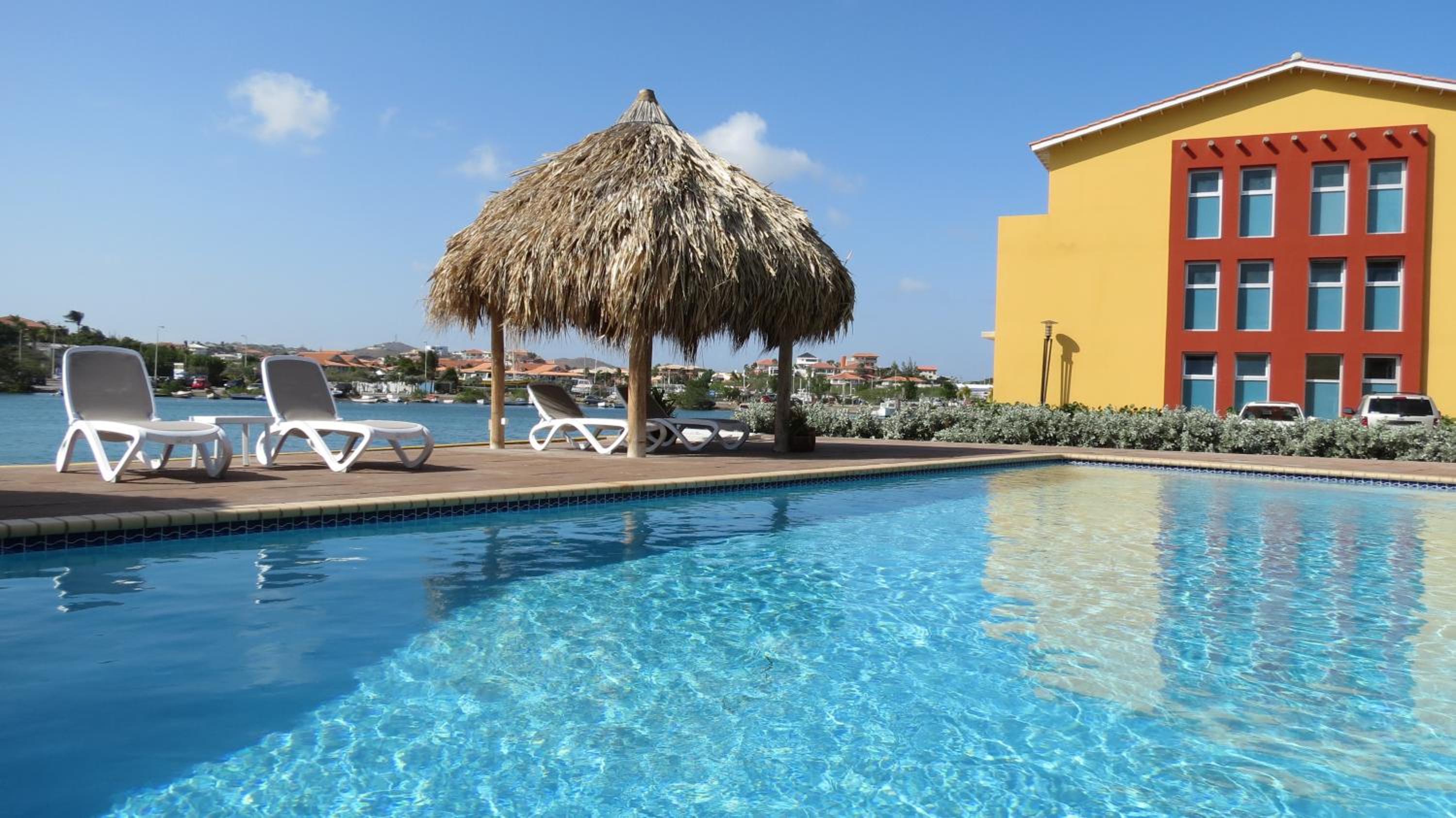 Palapa Beach Resort Curacao