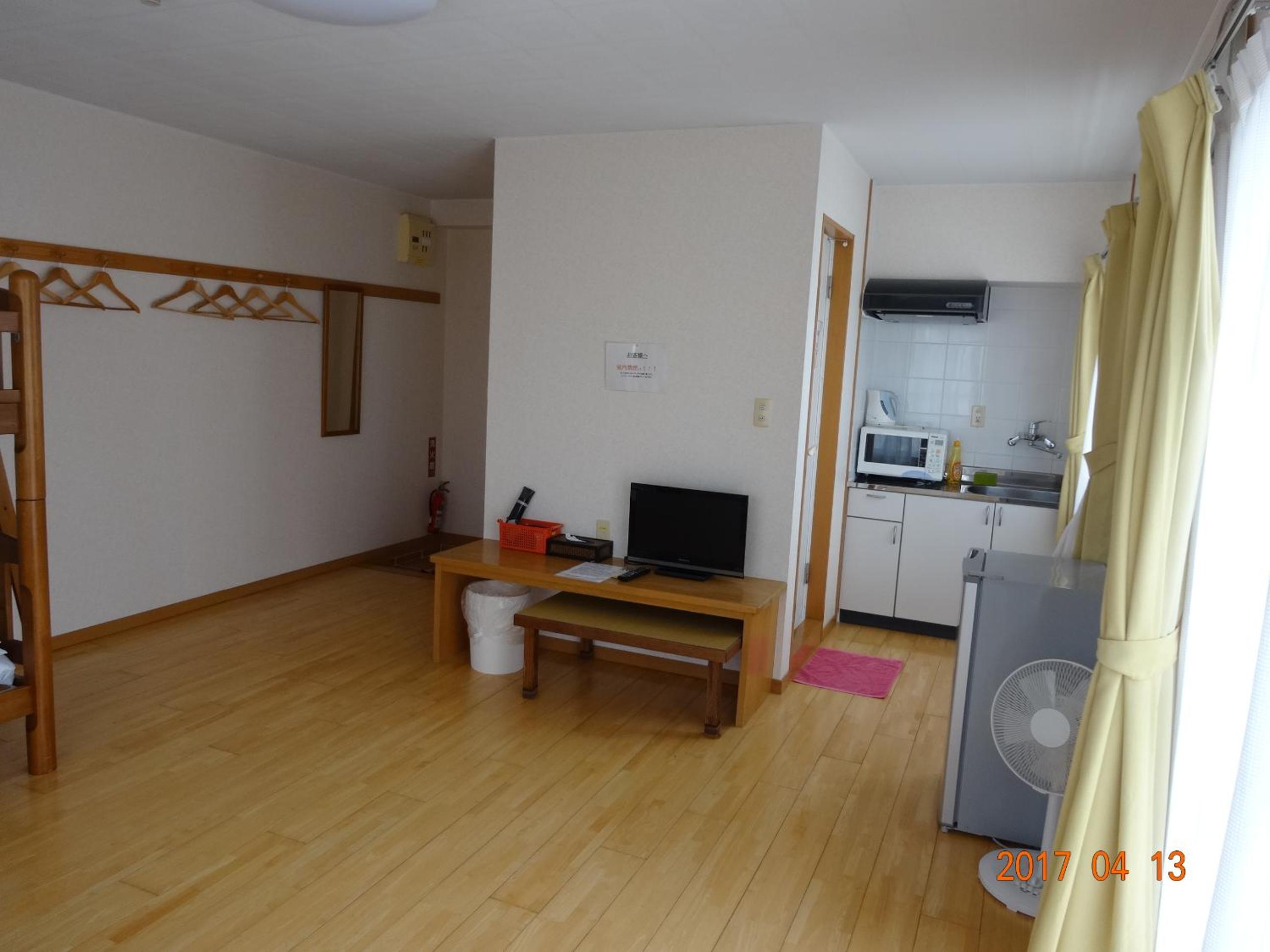 Photo 18