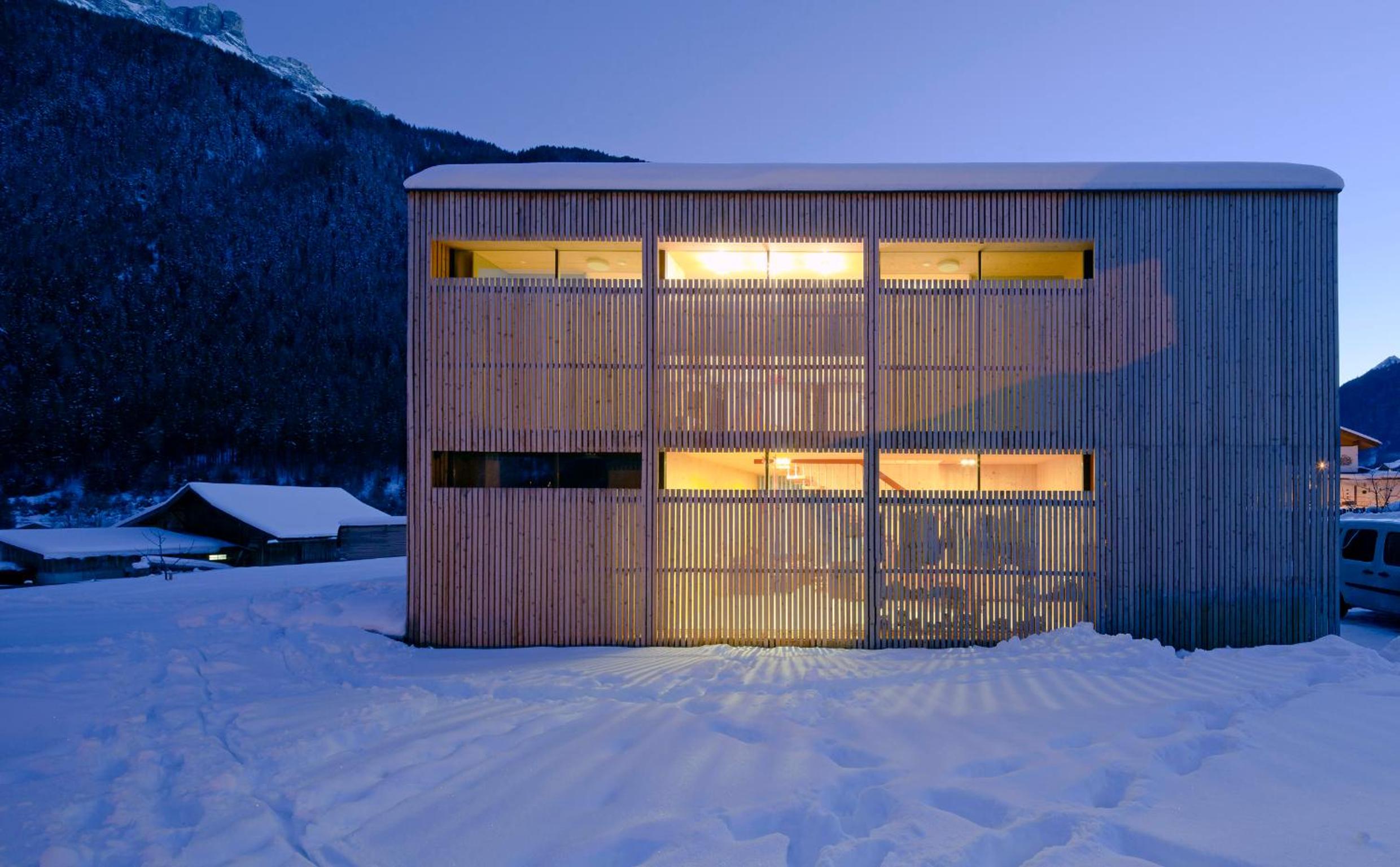 Ferienhaus Alpin view 2