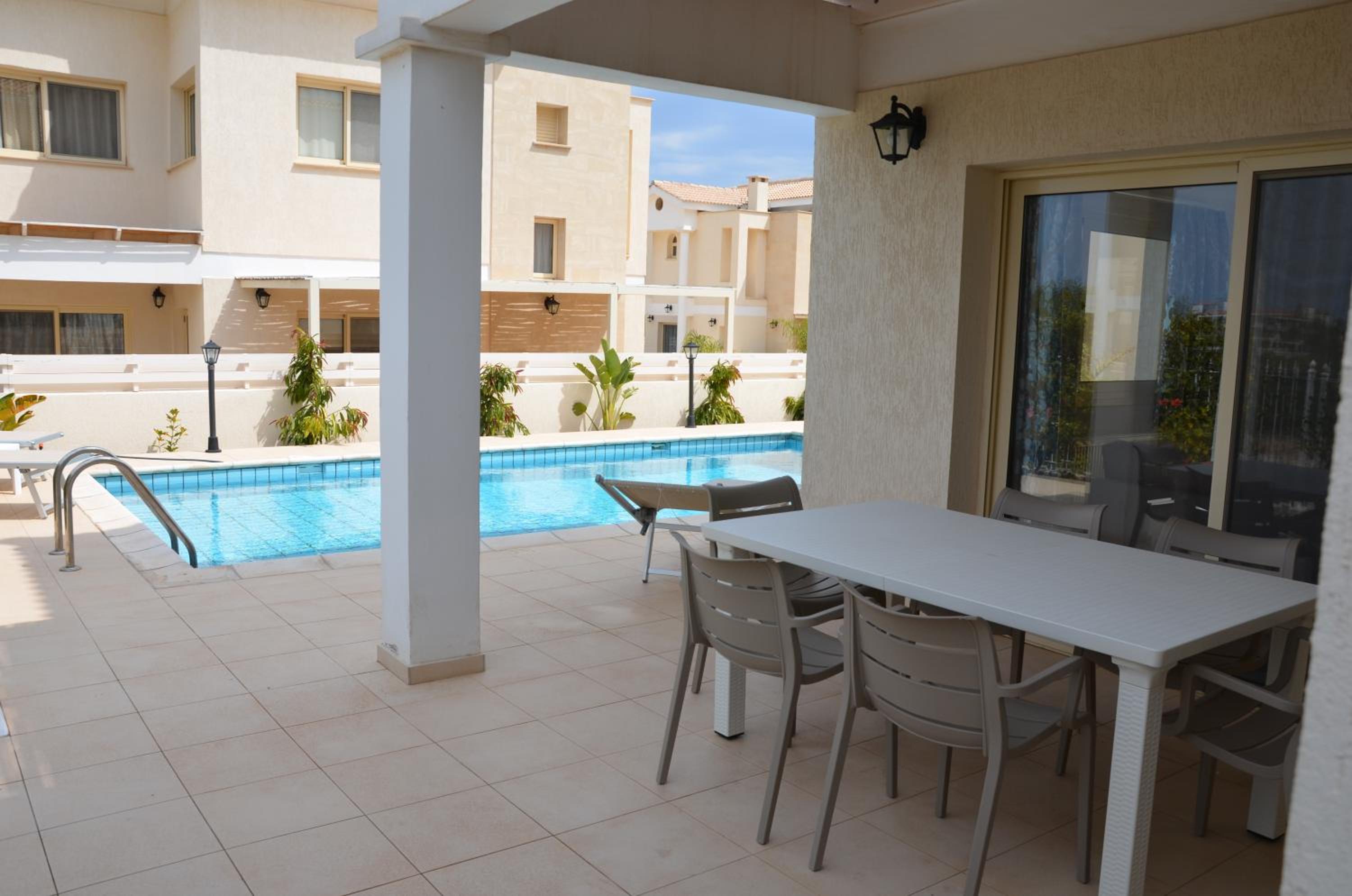 Anthorina Villa 3 view 5