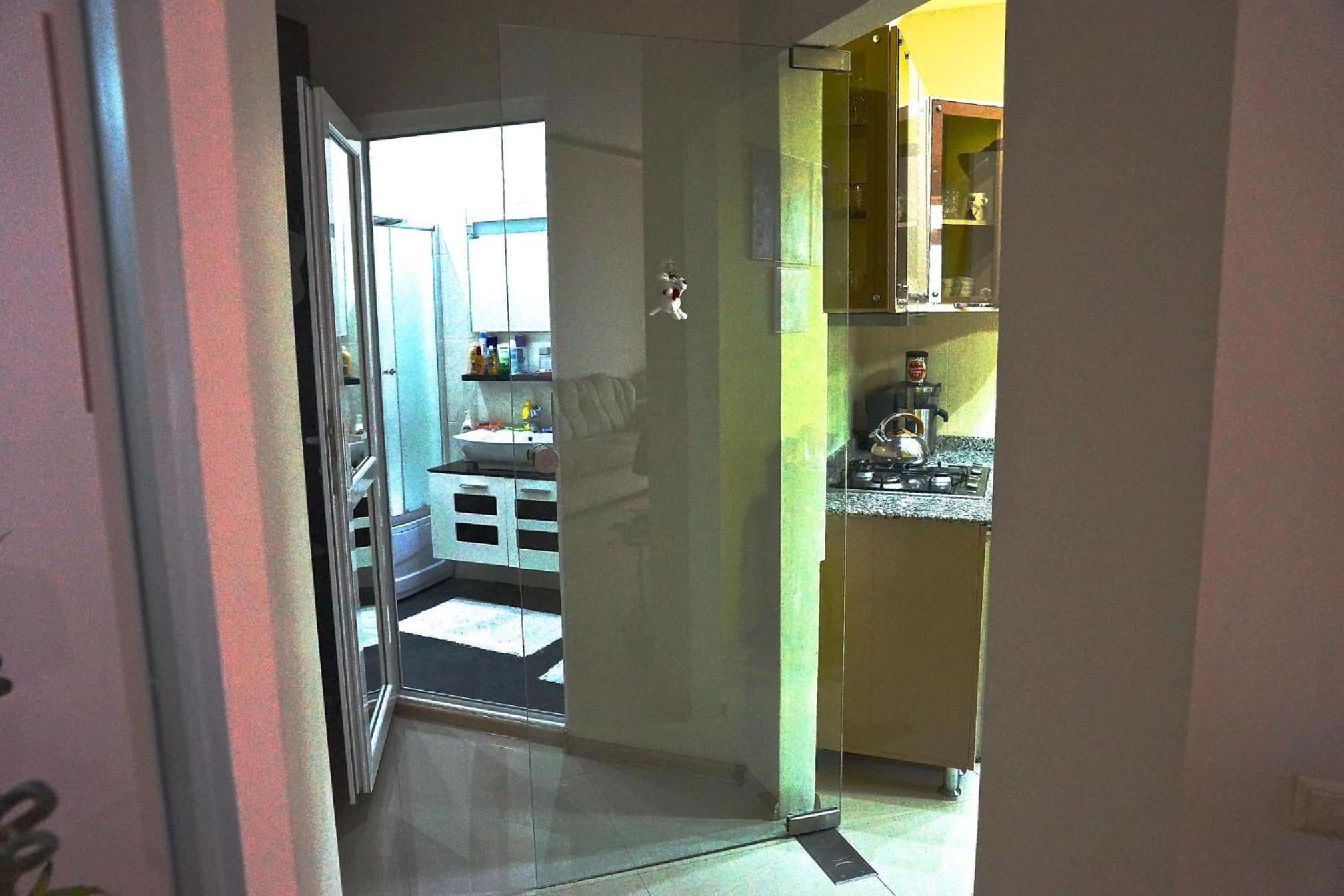 Photo 12