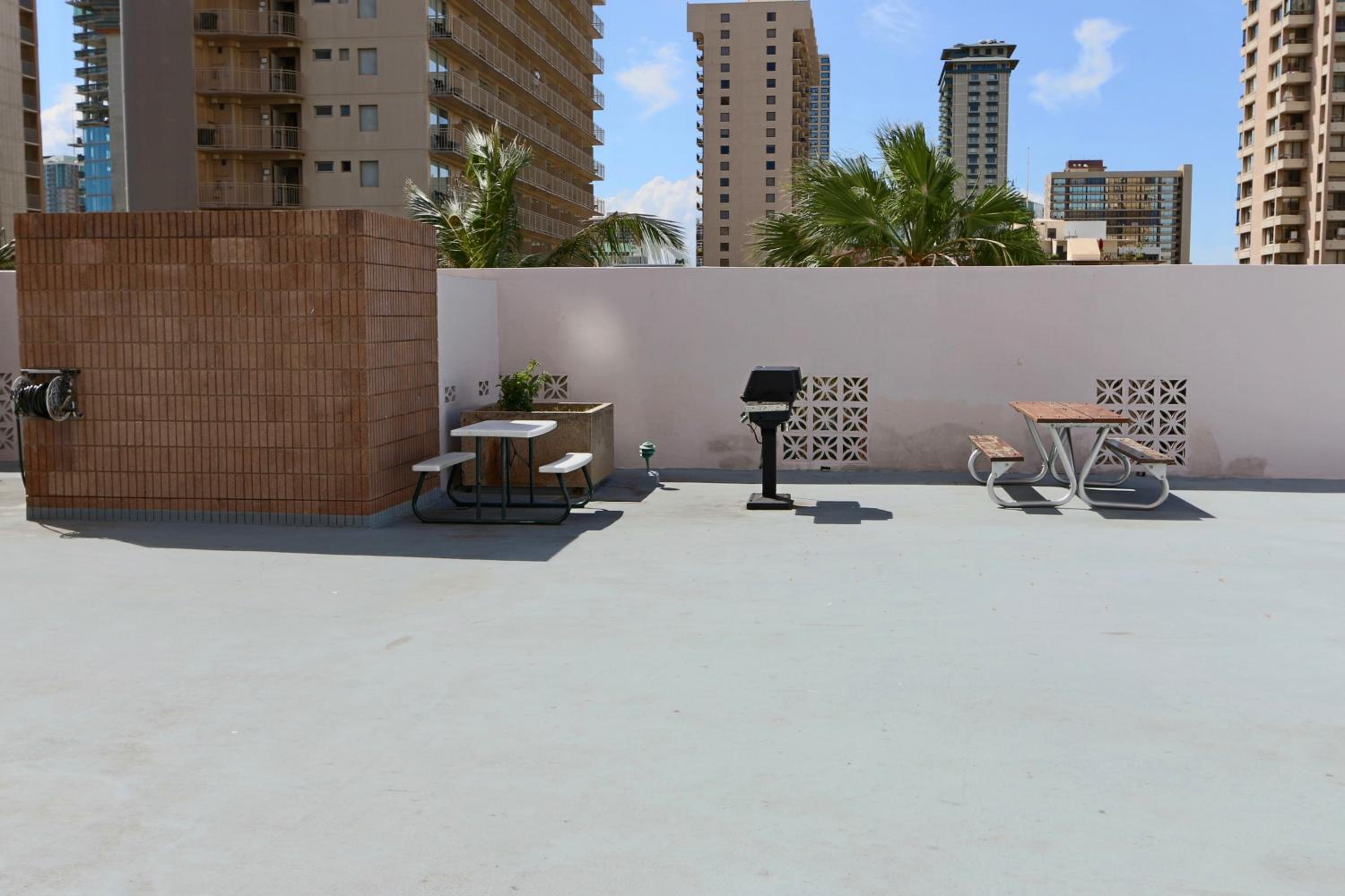 Central Waikiki Luxury Penthouse view 5