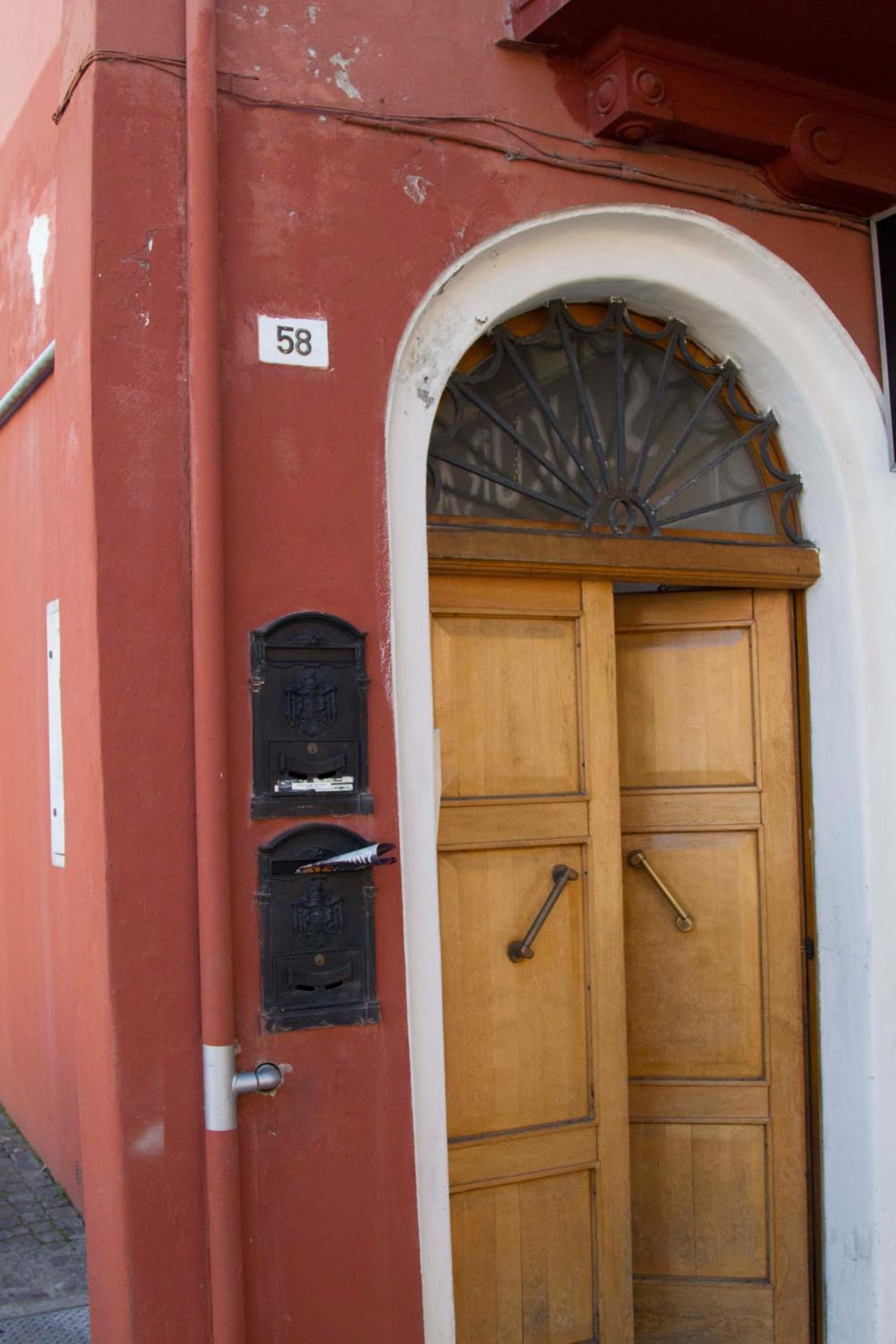 Bed & Breakfast Porta Santi view 2