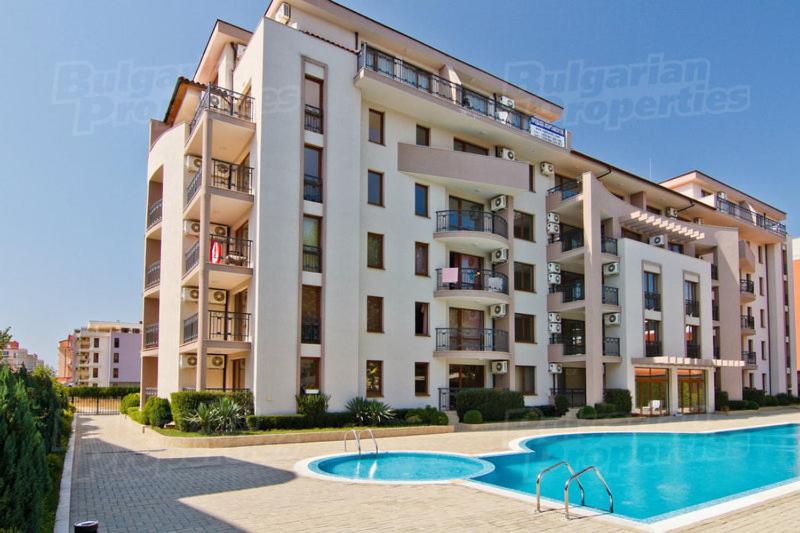 Alex Deluxe Apartments view 3