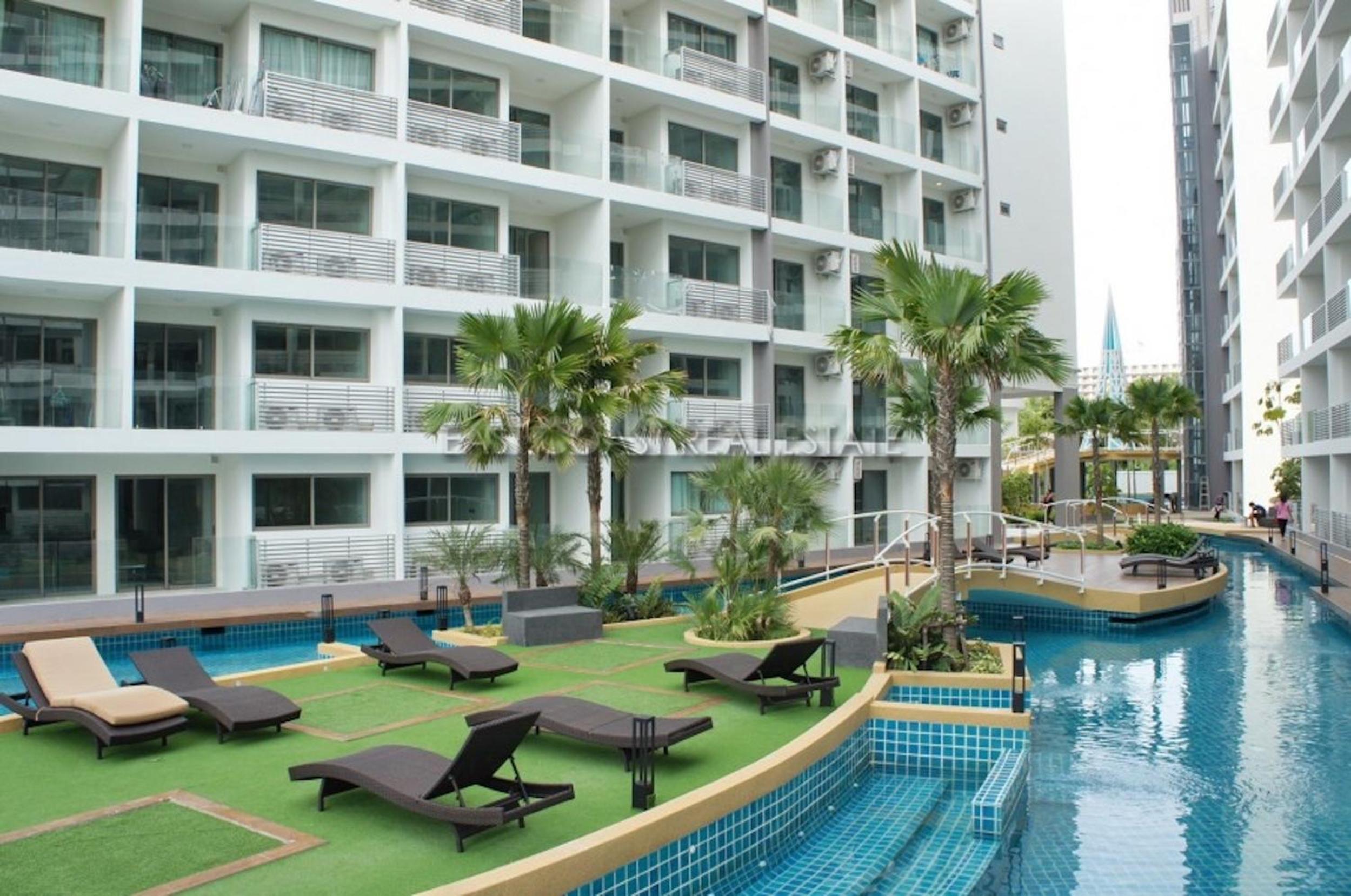 Laguna Beach Resort - Pool View - Sandy Beach, Gym & Huge Lagoon with Slides