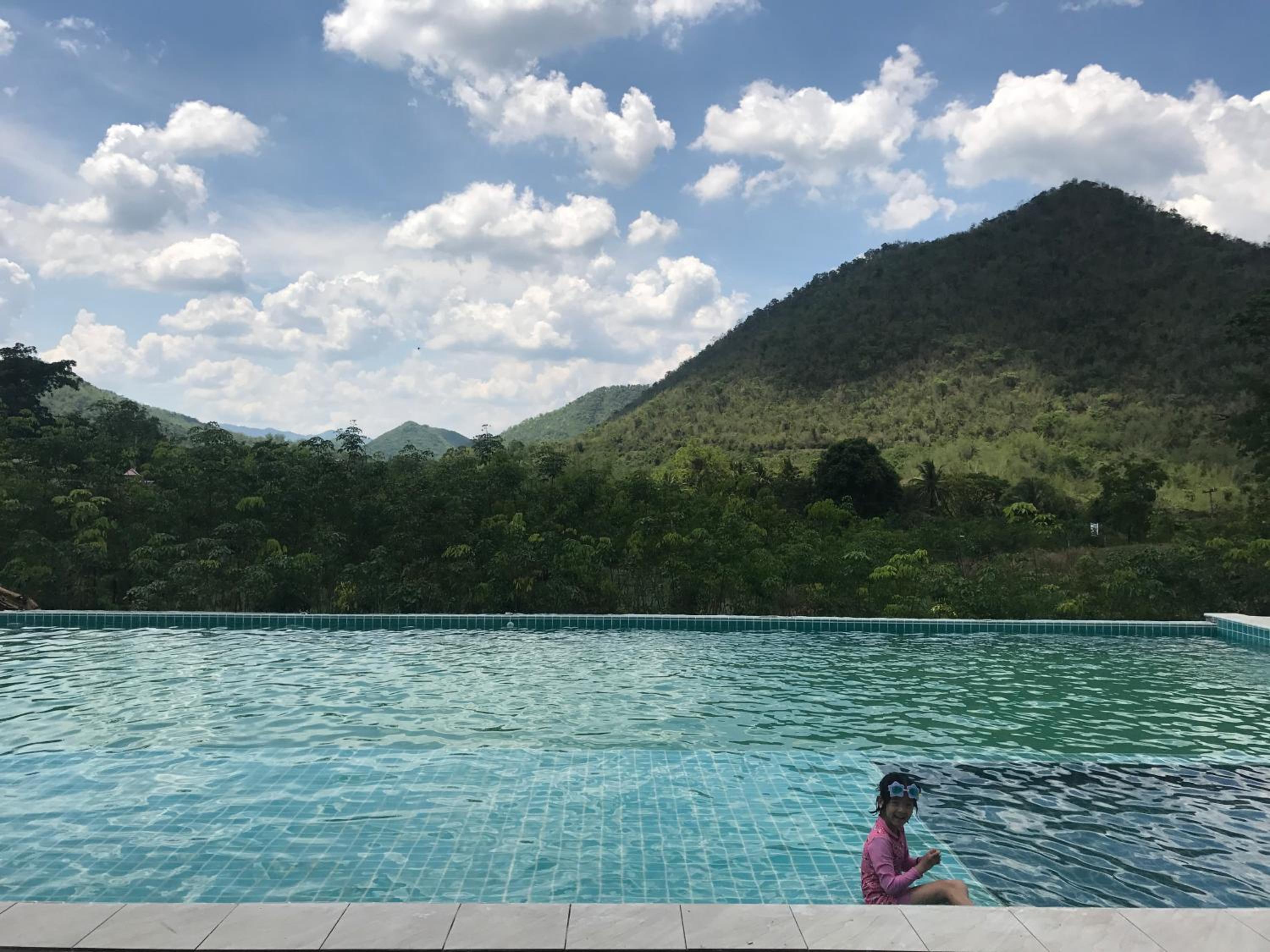 Hi-scene Resort