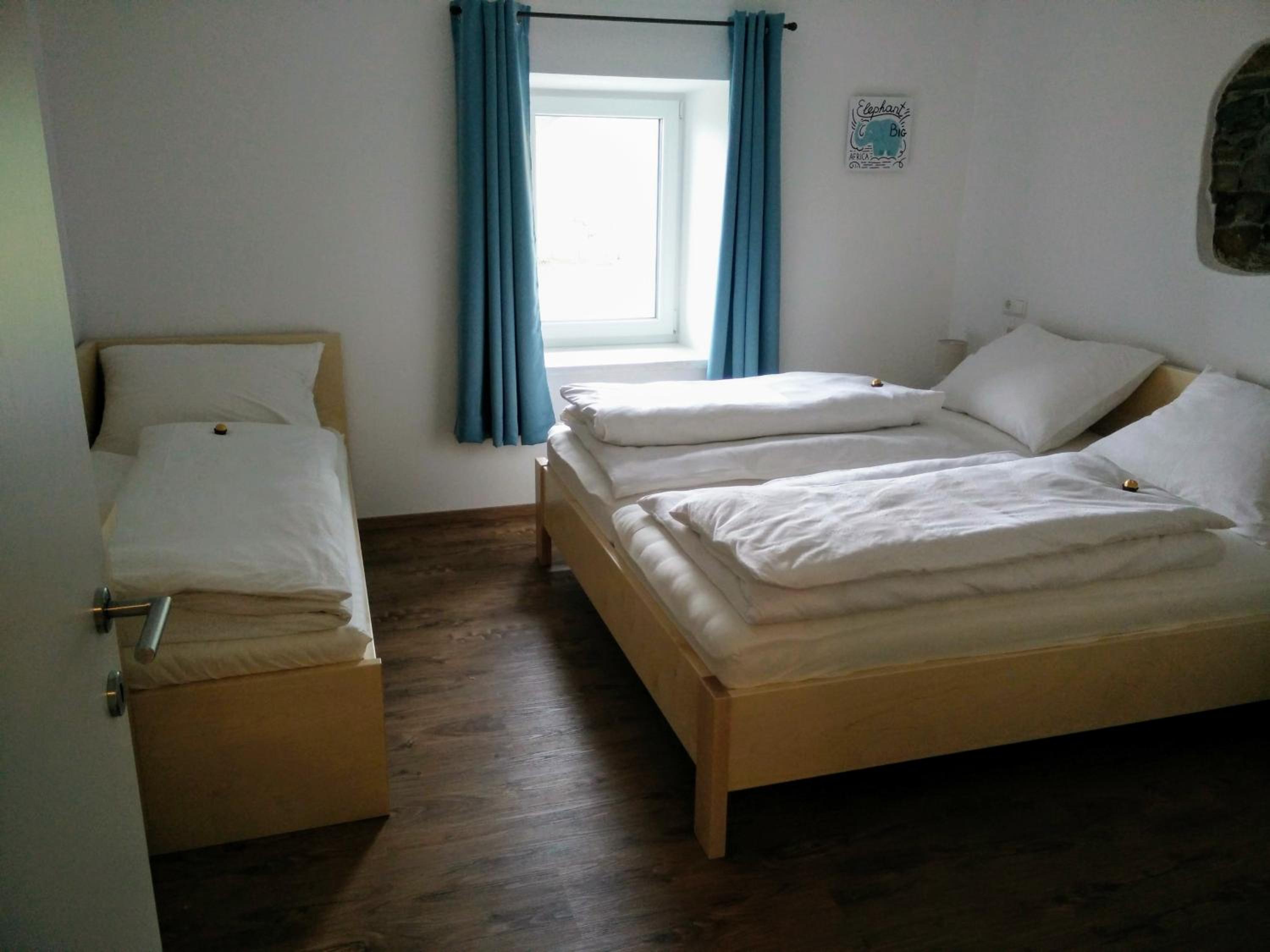 Photo 48