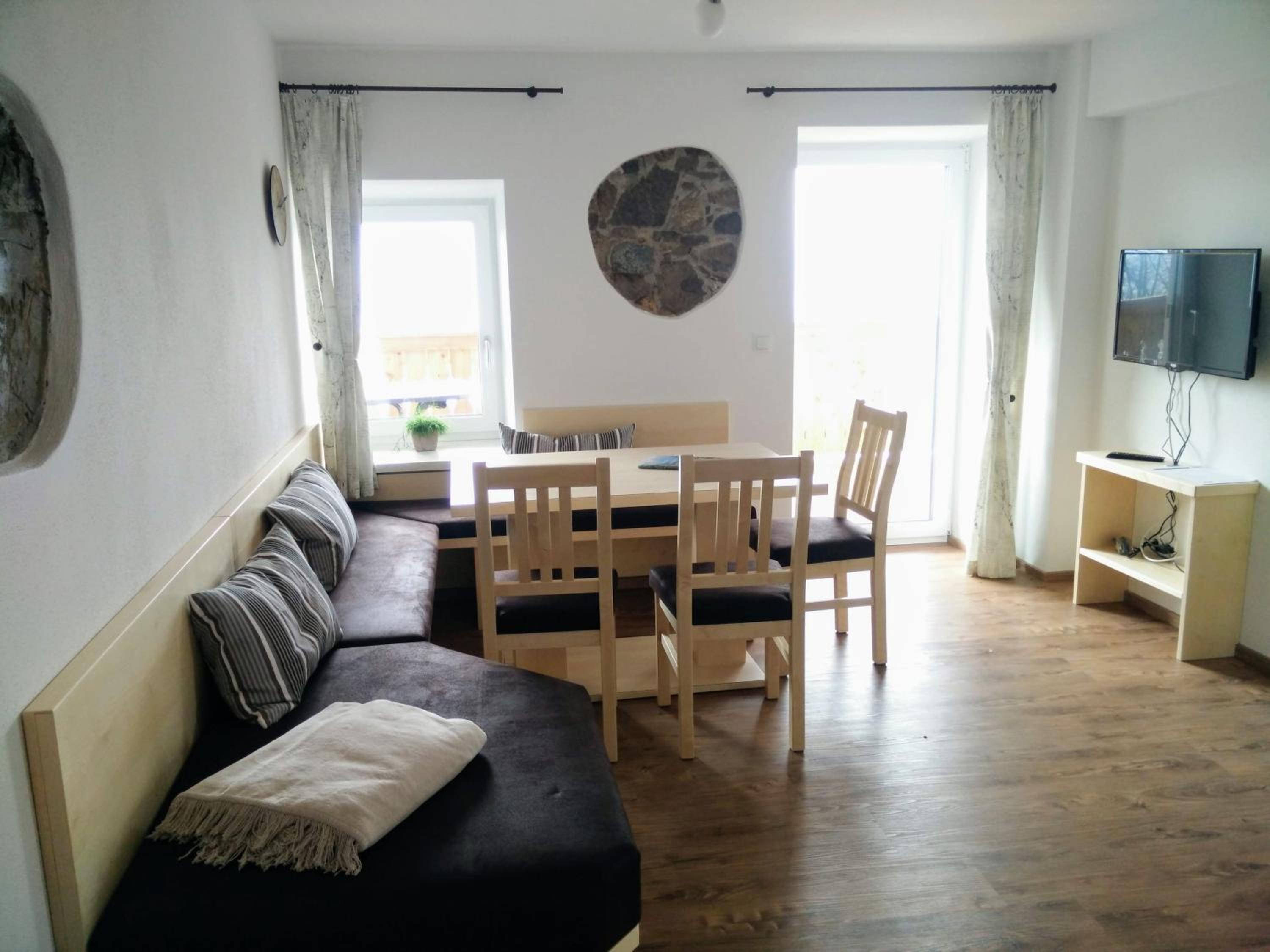 Photo 42