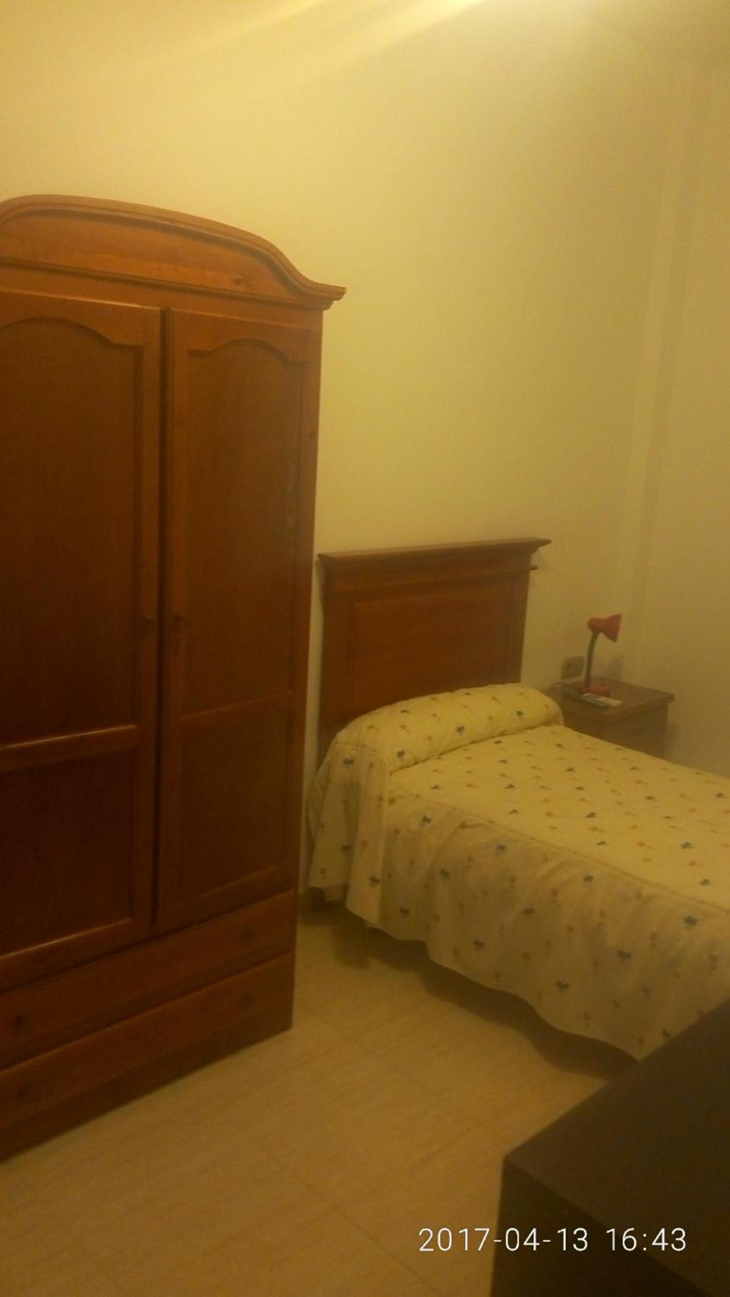 Photo 33
