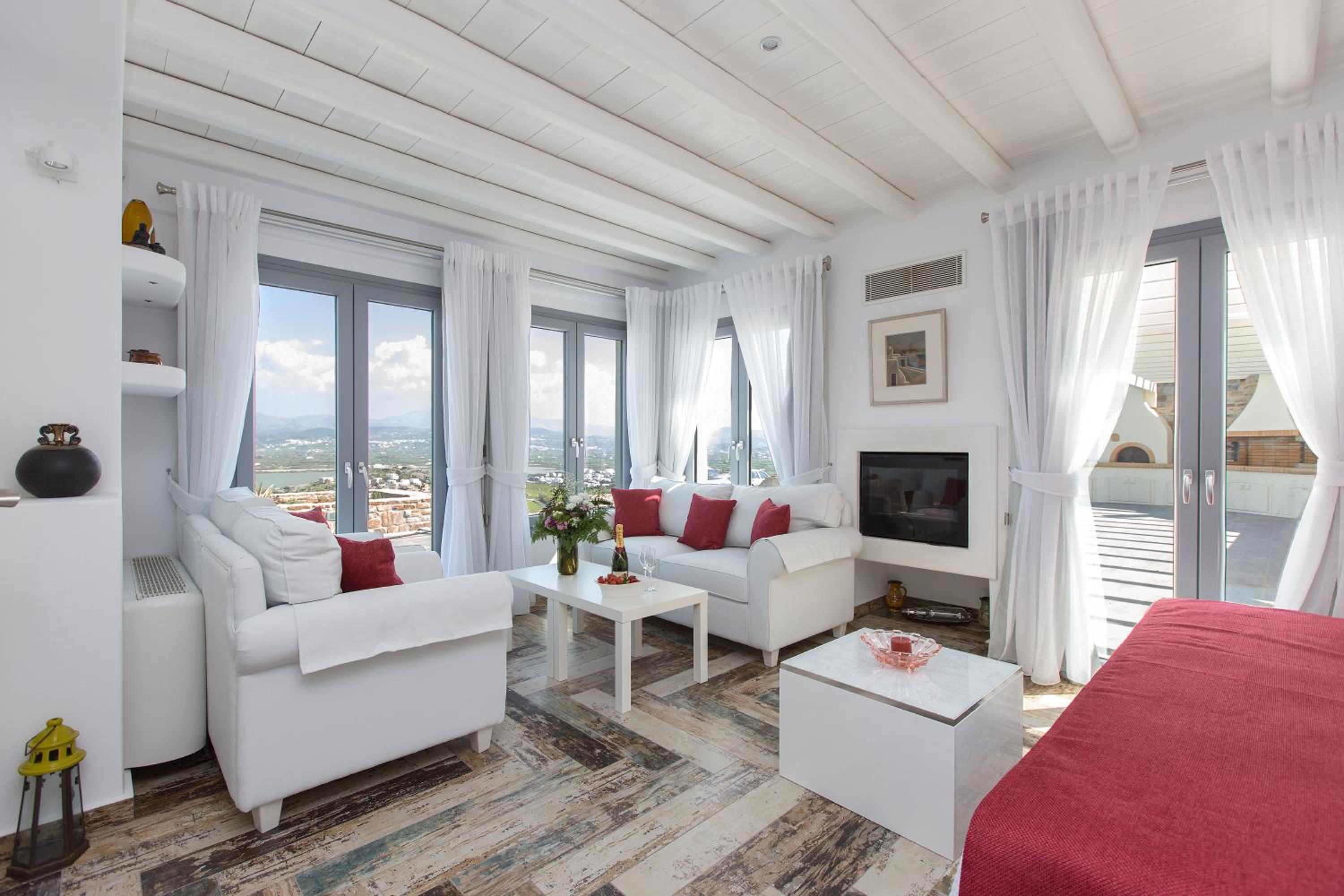 Naxos Rock Villas