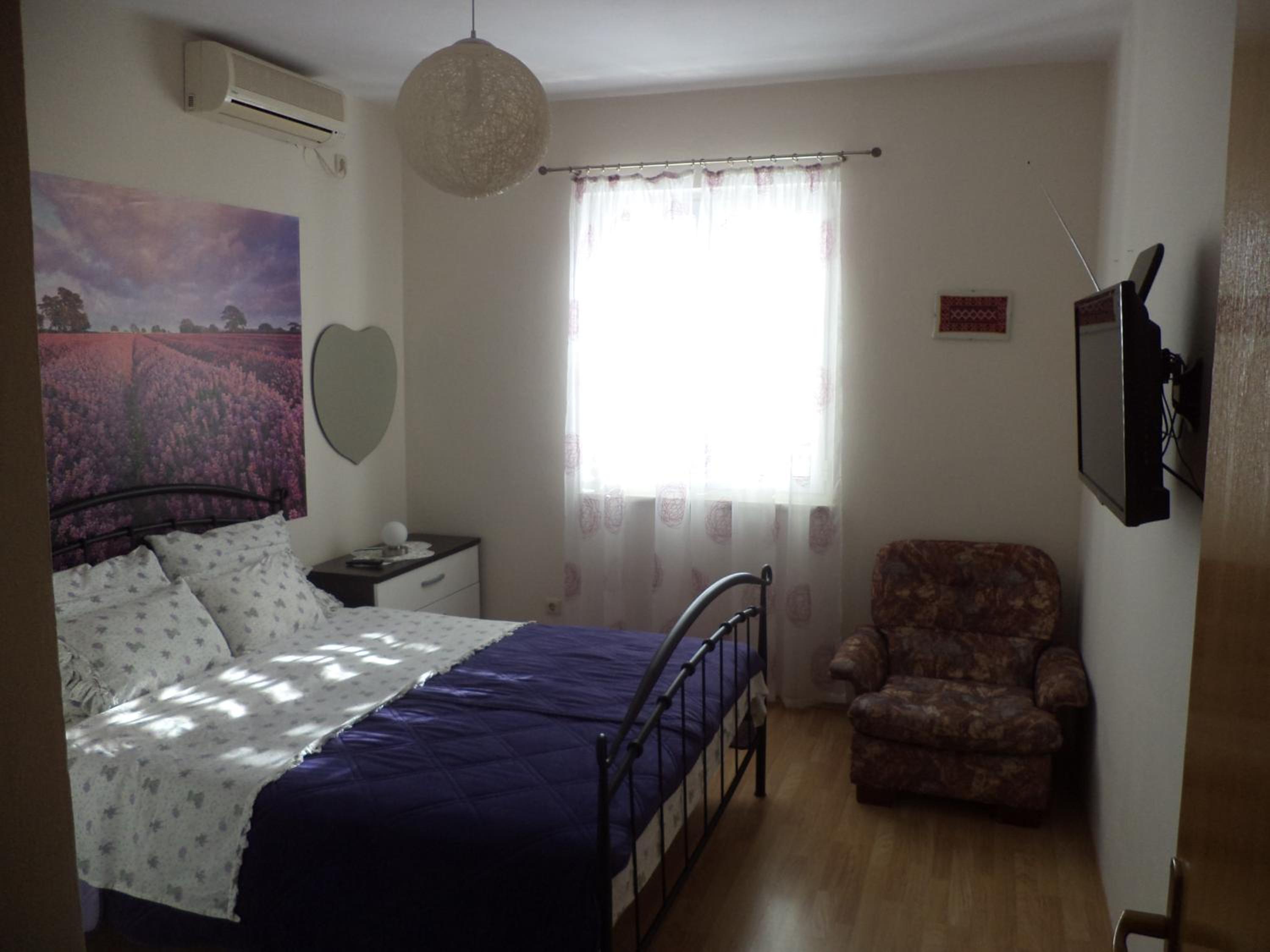 Apartments & Rooms Abba