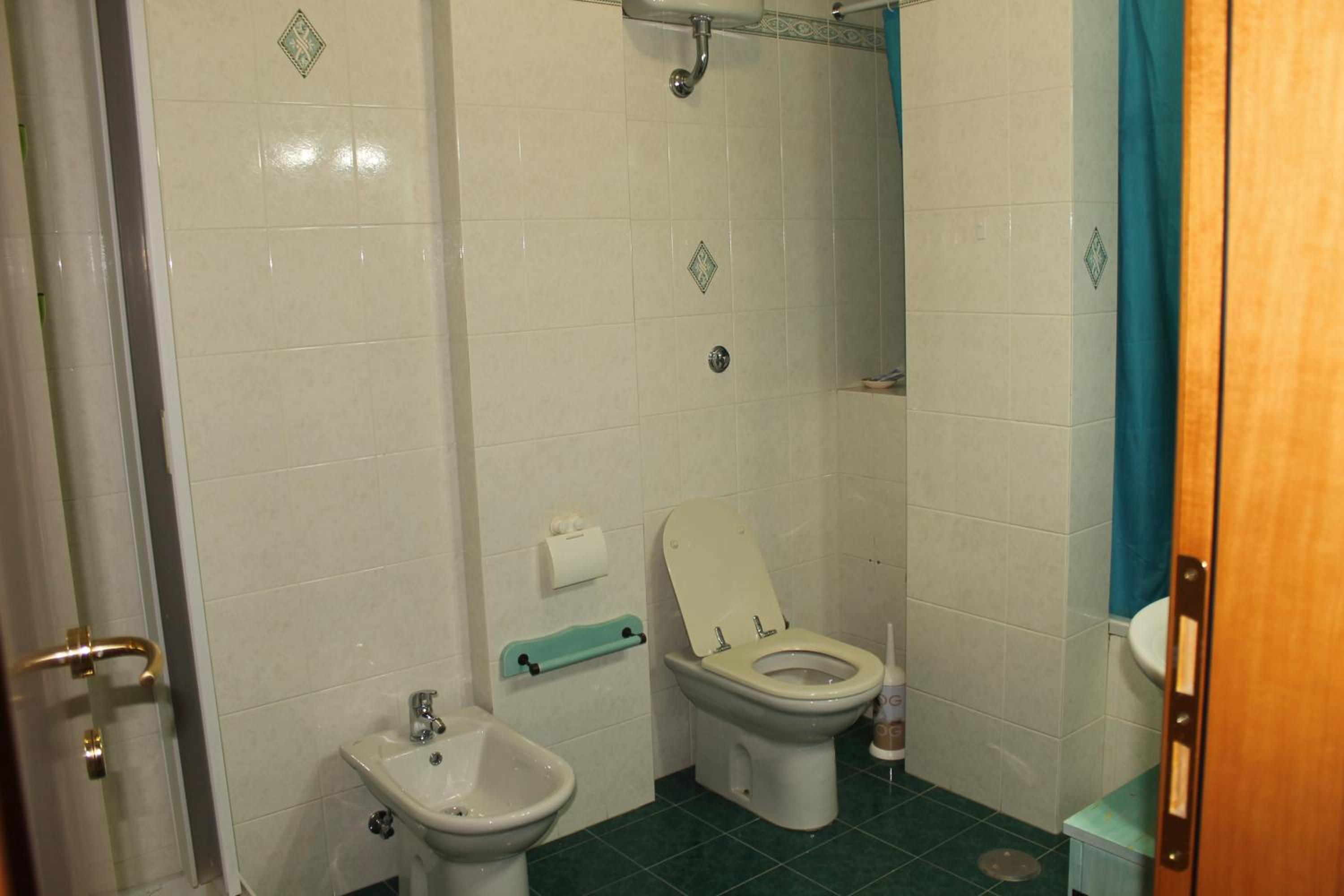 Photo 37