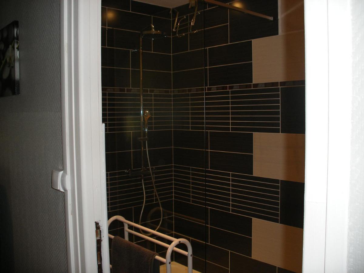 Photo 33