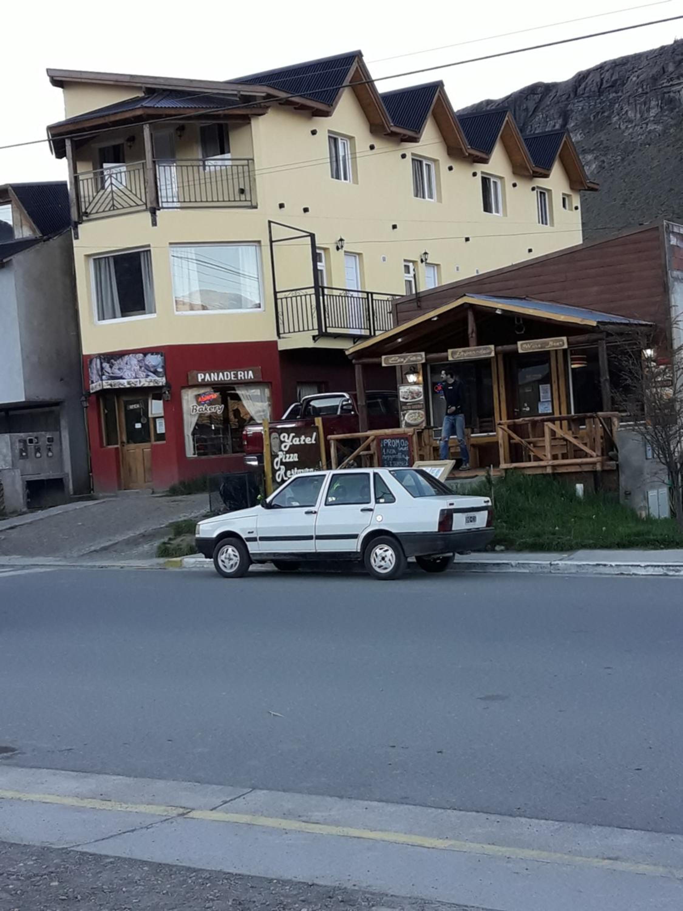 Lagos del Sur