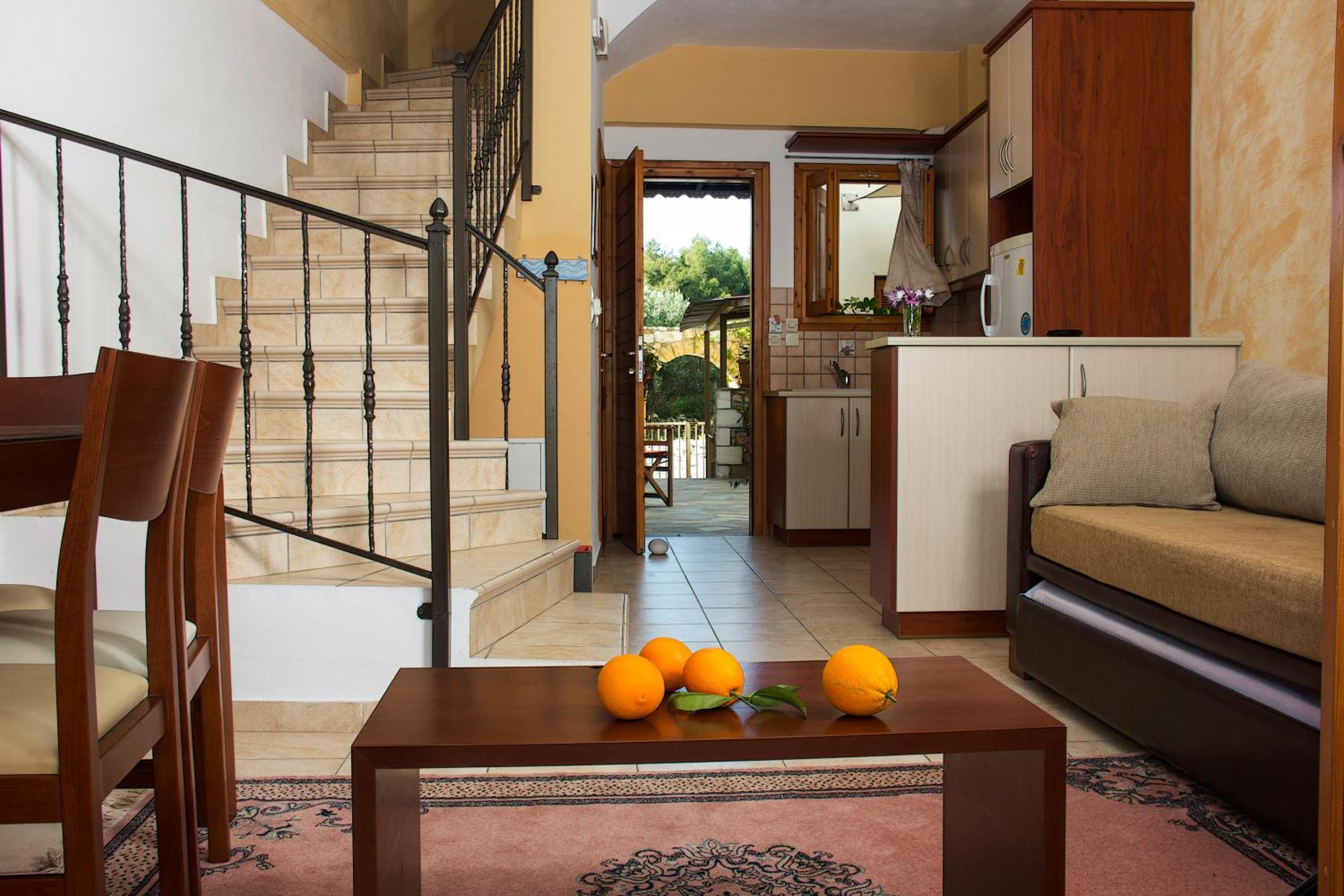 Alkyoni Apartments view 4