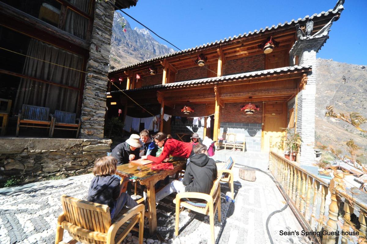 Tiger Leaping Gorge Sean’s Spring Guesthouse