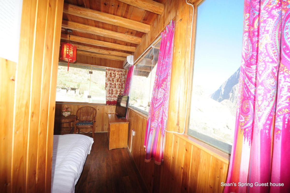 Tiger Leaping Gorge Sean’s Spring Guesthouse